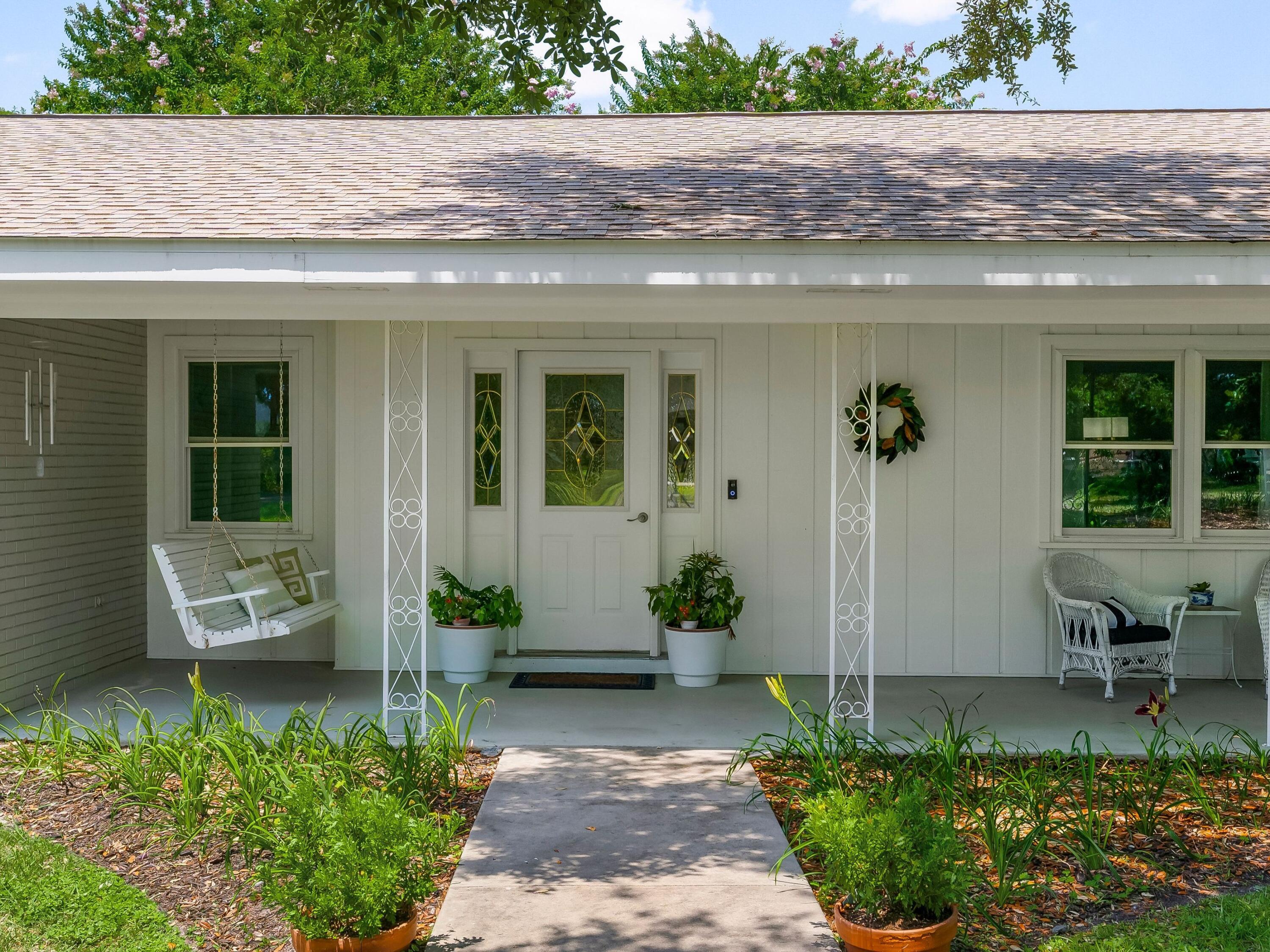BAYWOOD SHORE ESTATES - Residential