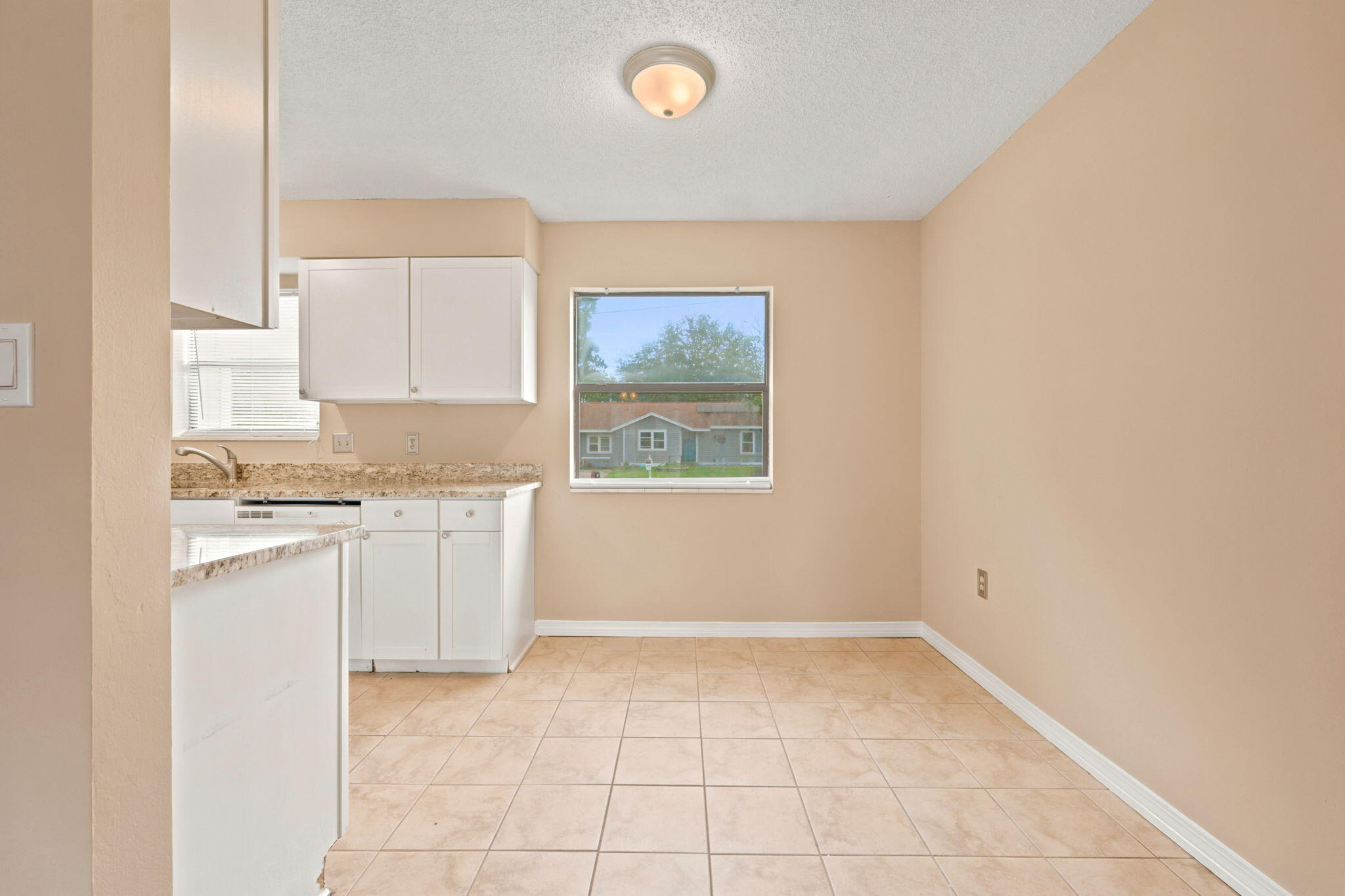 PINE MEADOWS - Residential