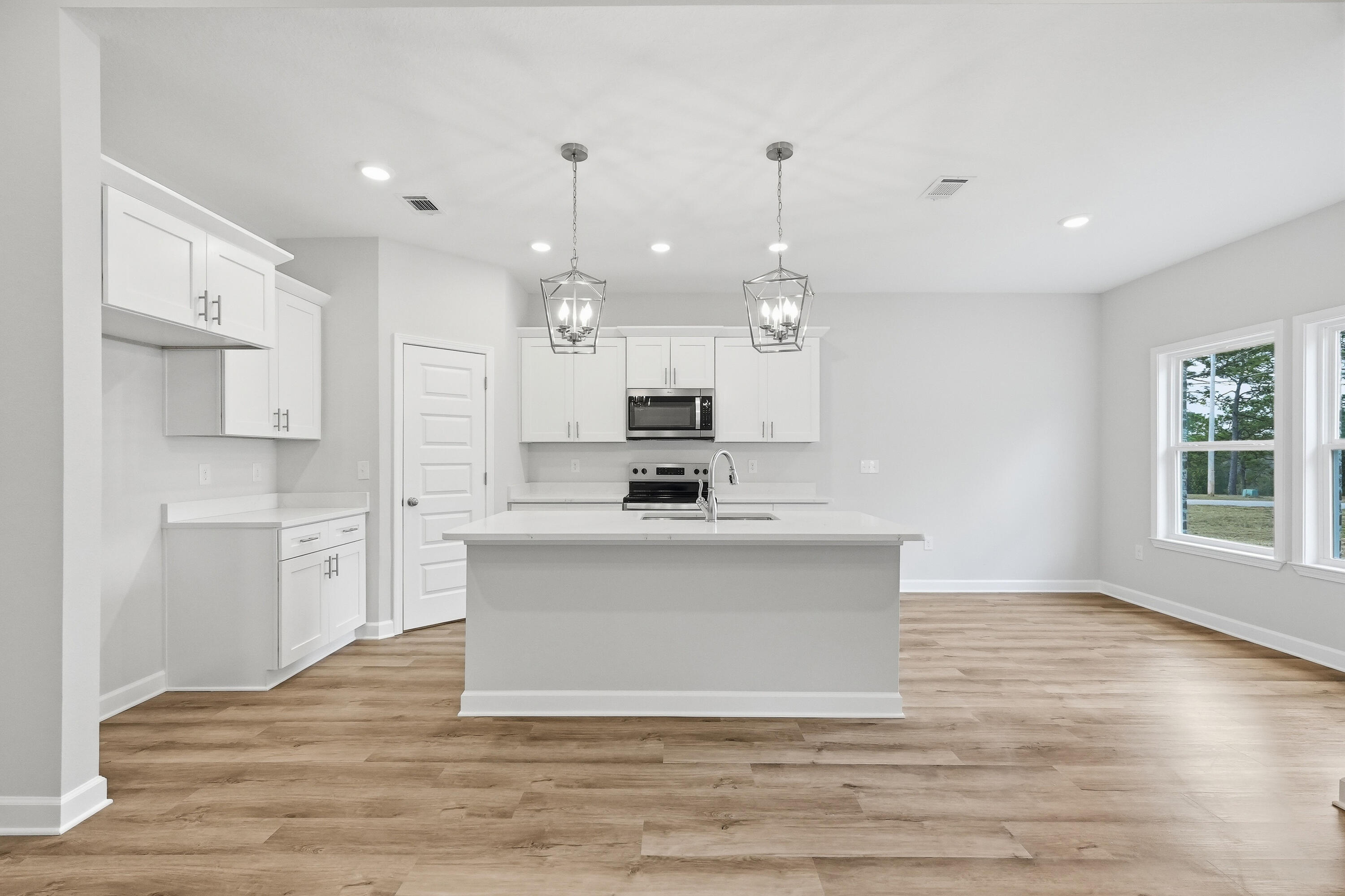 SOUTHERN CHARM - Residential