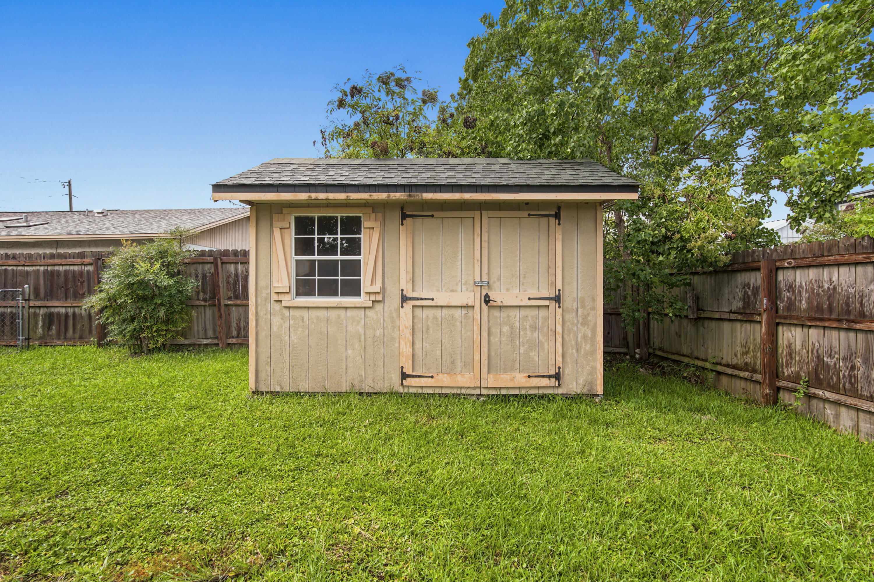 NO RECORDED PROJECT - Residential
