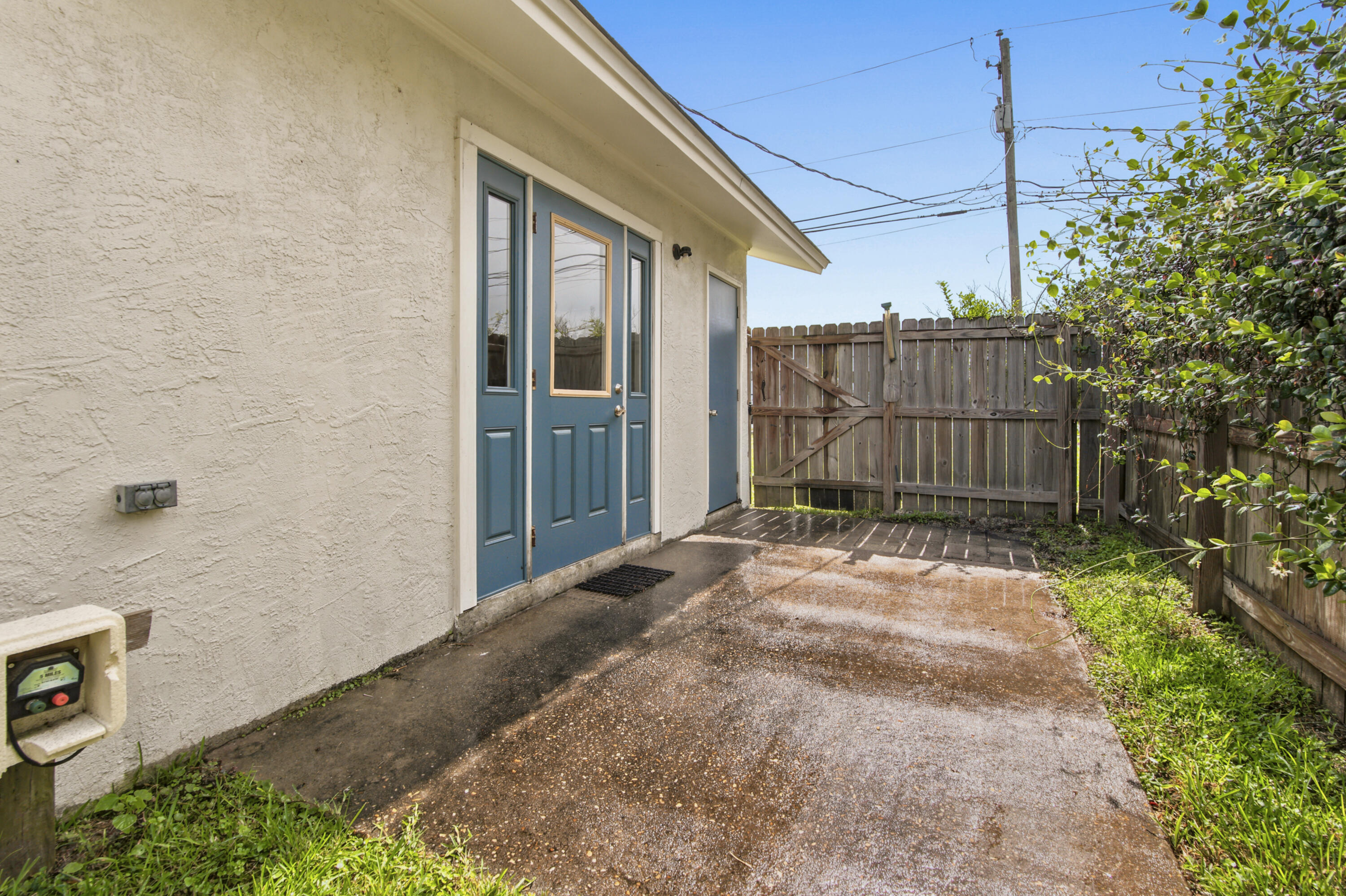 NO RECORDED PROJECT - Residential