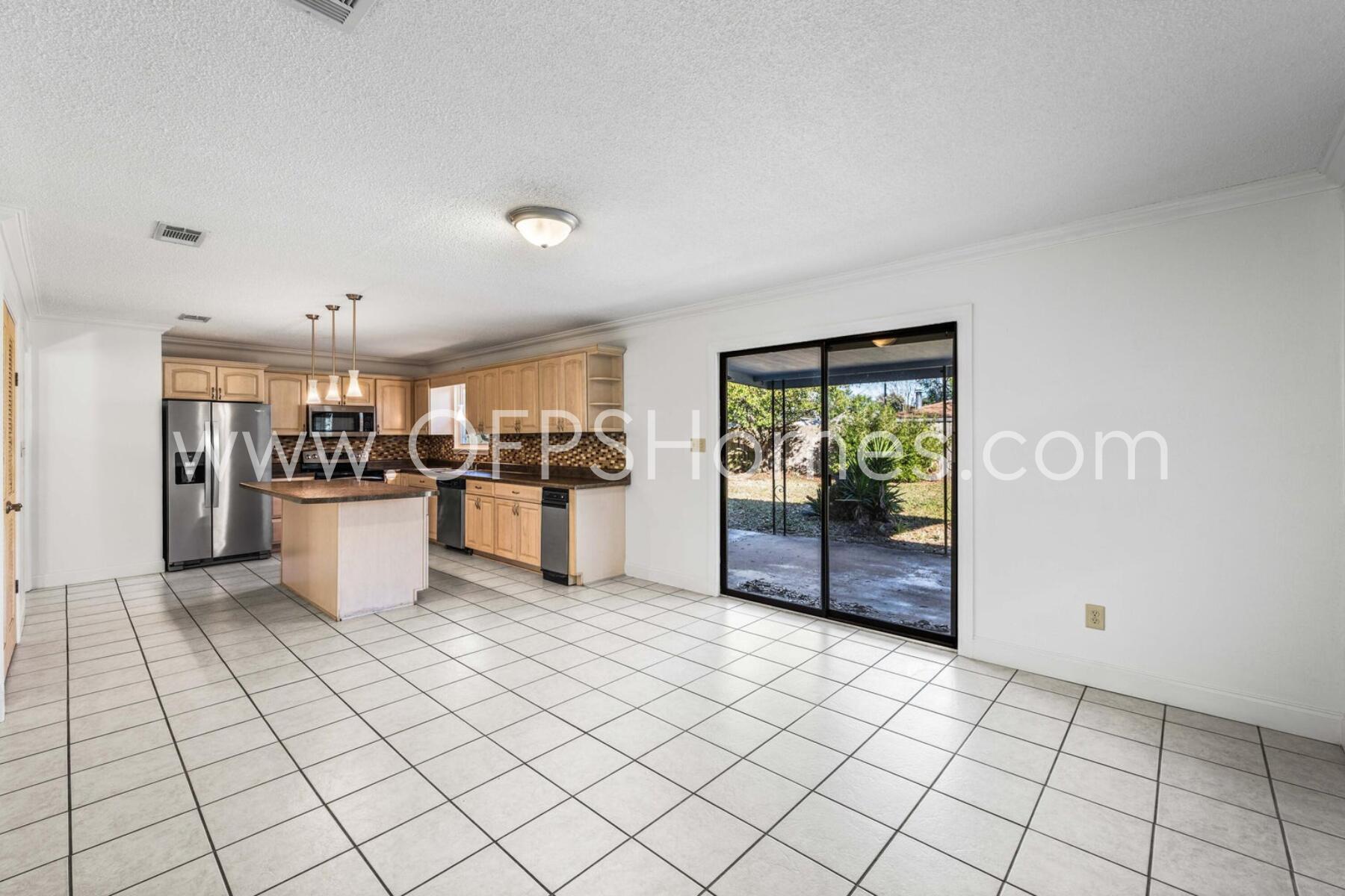 EASTWOOD - Residential Lease