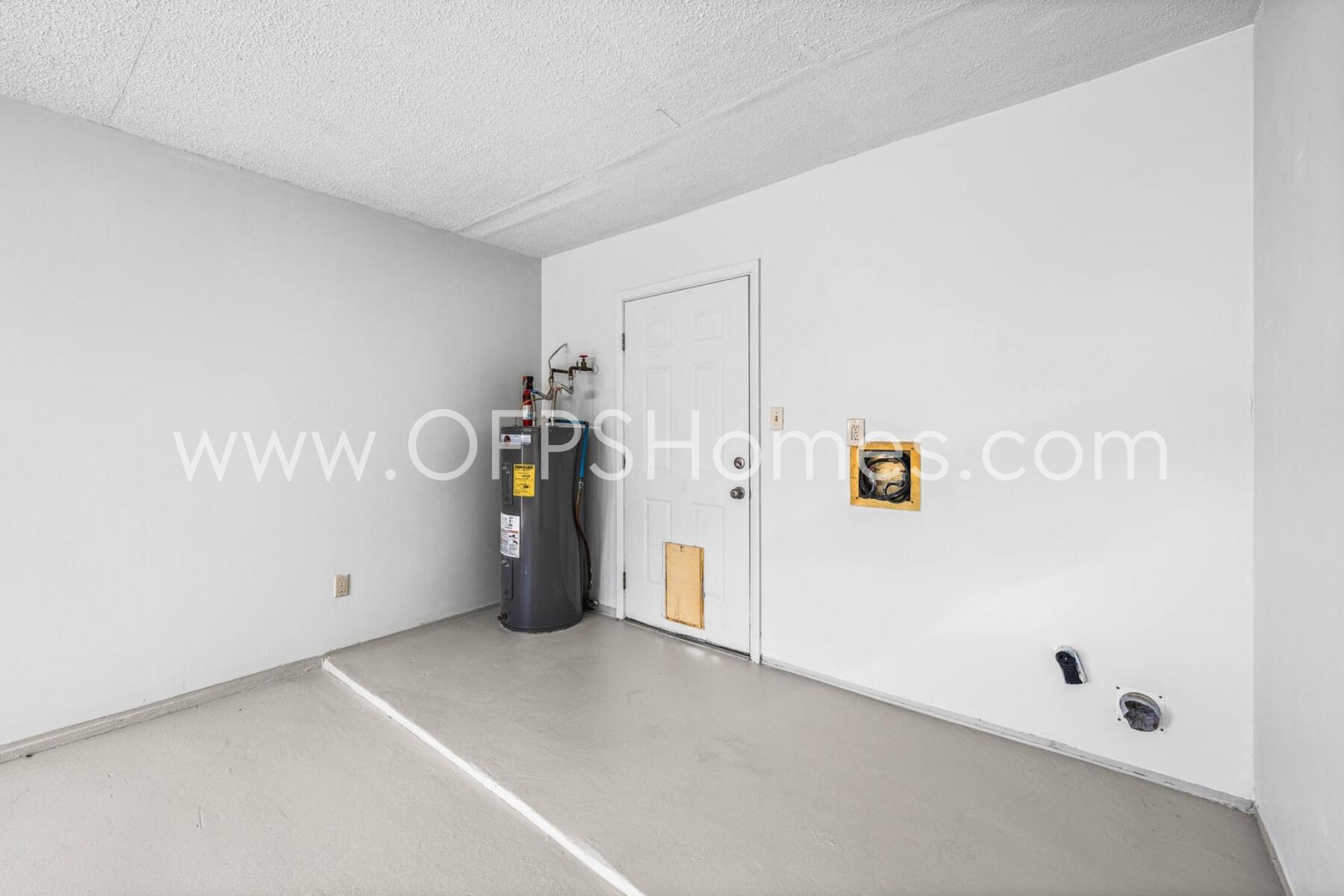 EASTWOOD - Residential Lease