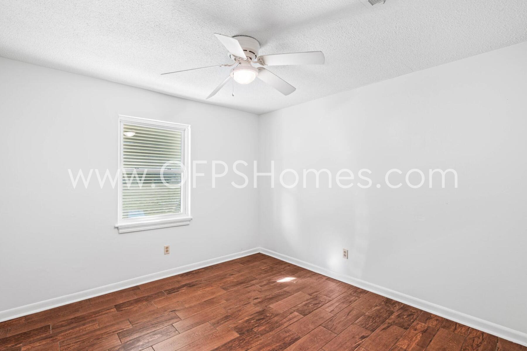 EASTWOOD - Residential Lease