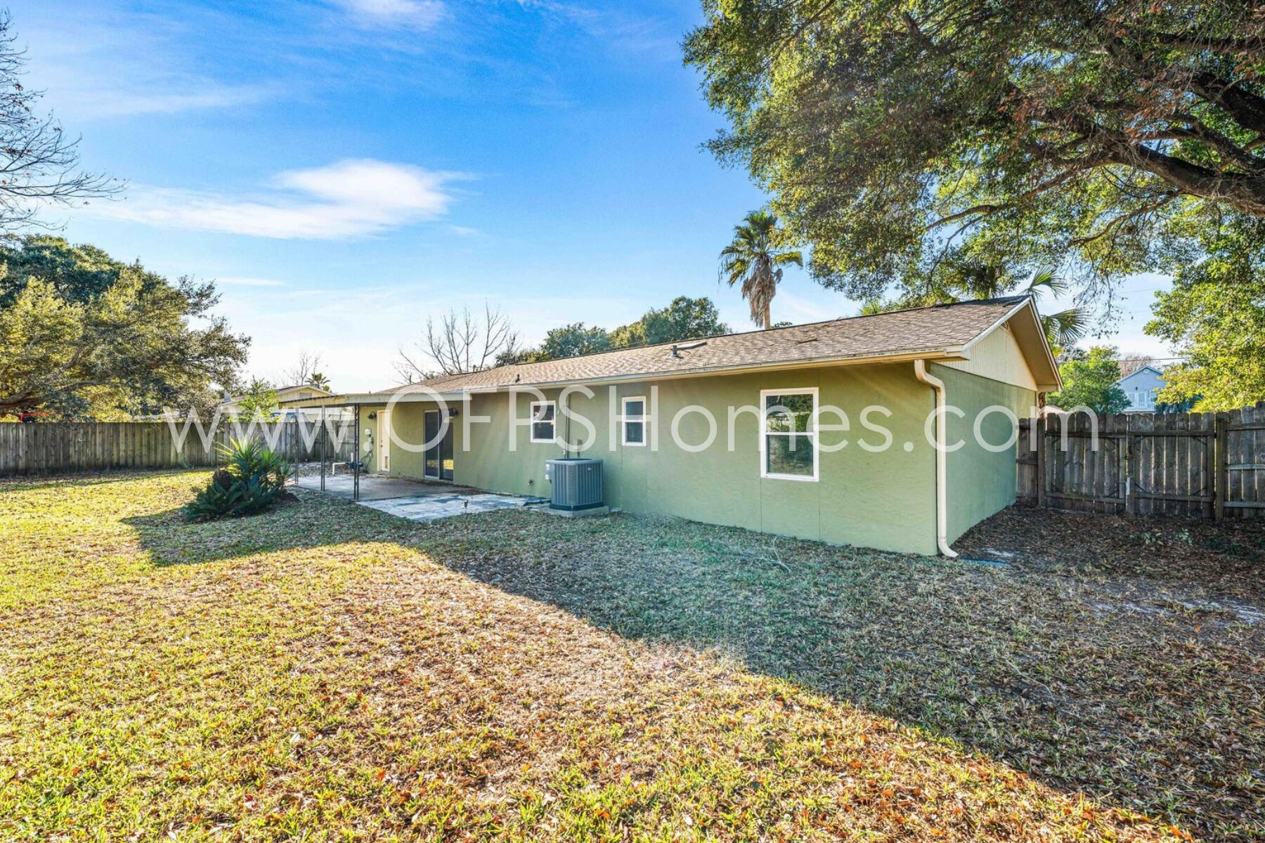EASTWOOD - Residential Lease