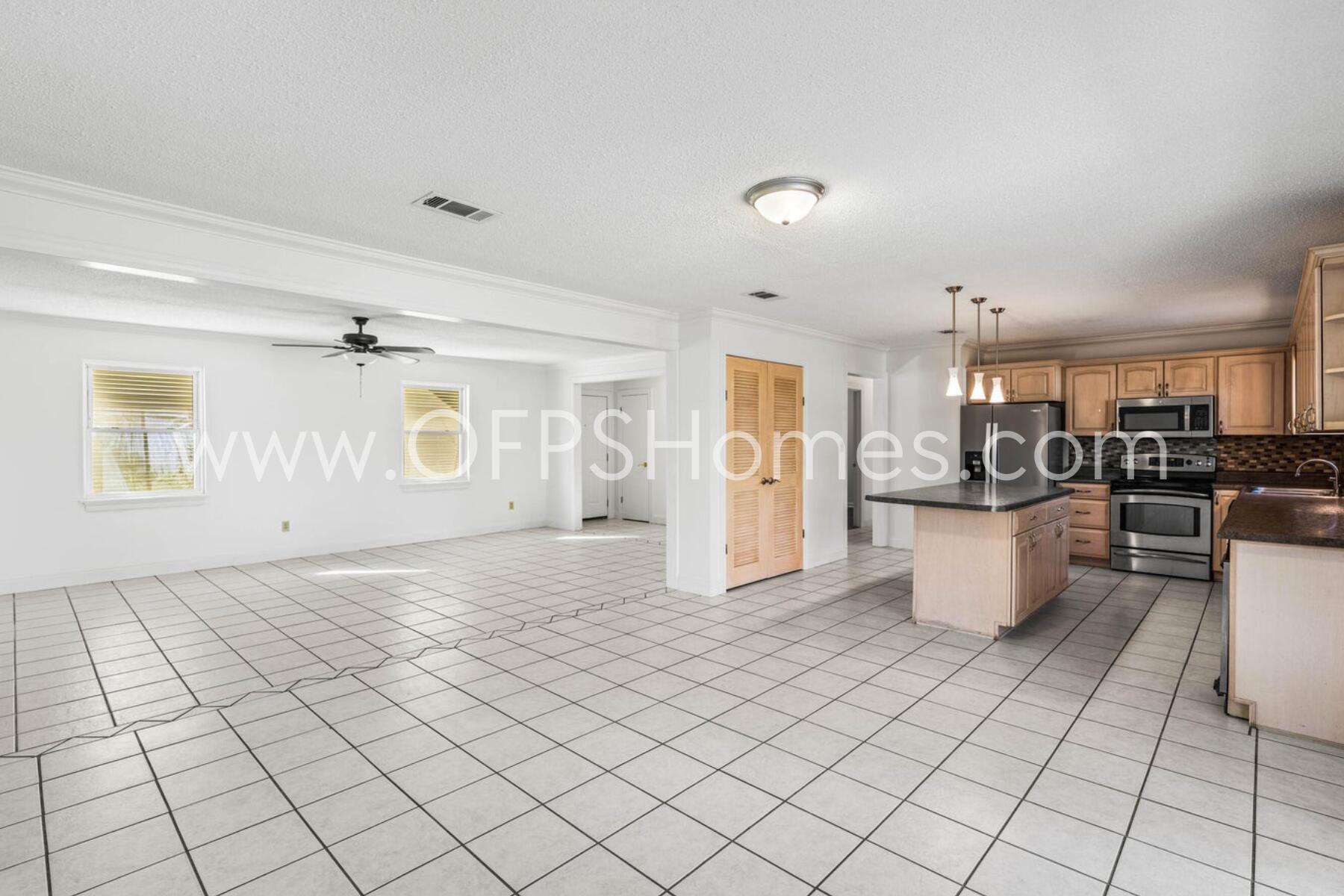 EASTWOOD - Residential Lease
