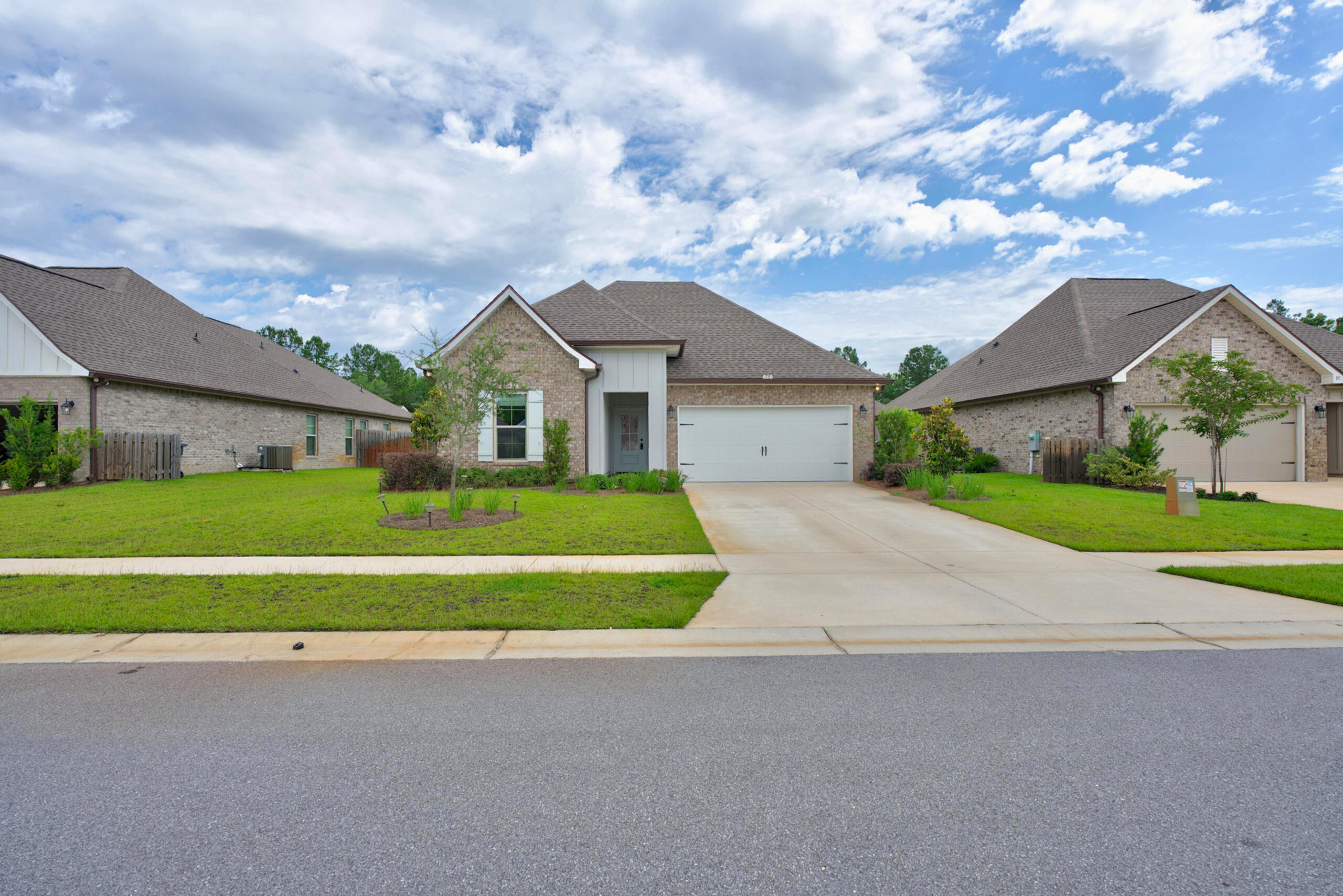 HAMMOCK BAY - MOONSWEPT - Residential