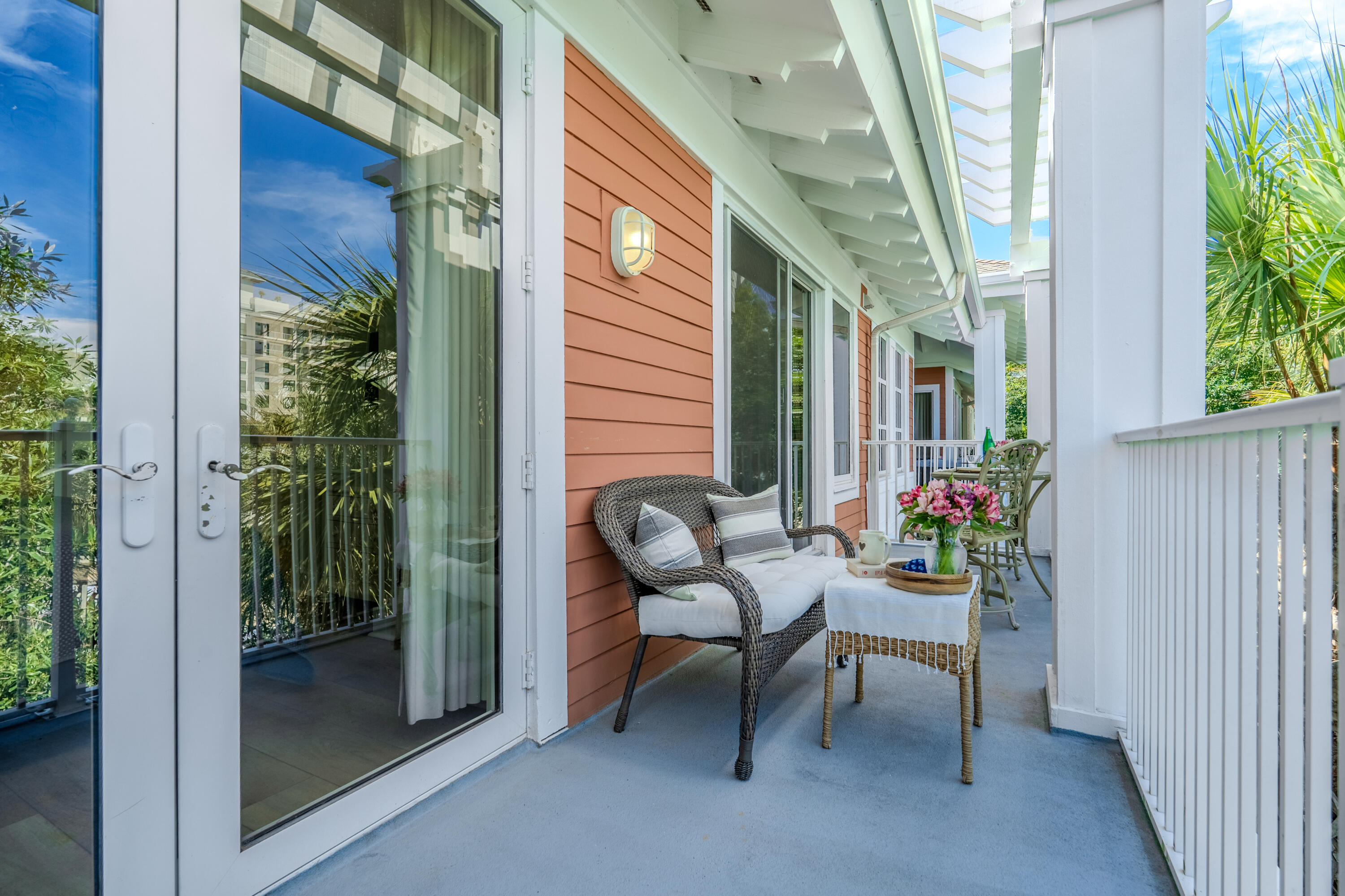 MARKET STREET INN - Residential