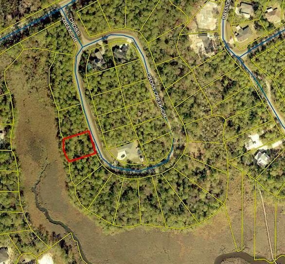 Build your family home or vacation get away, no HOA fees.. Newly surfaced street with fresh S/D entrance sign.   Lot is very near Freeport Marina and Regional Sports Complex in booming Freeport. Walton County Planning states that the rear 25 feet of the lot must remain in its natural state (no clearing permitted at the rear of the lot.)