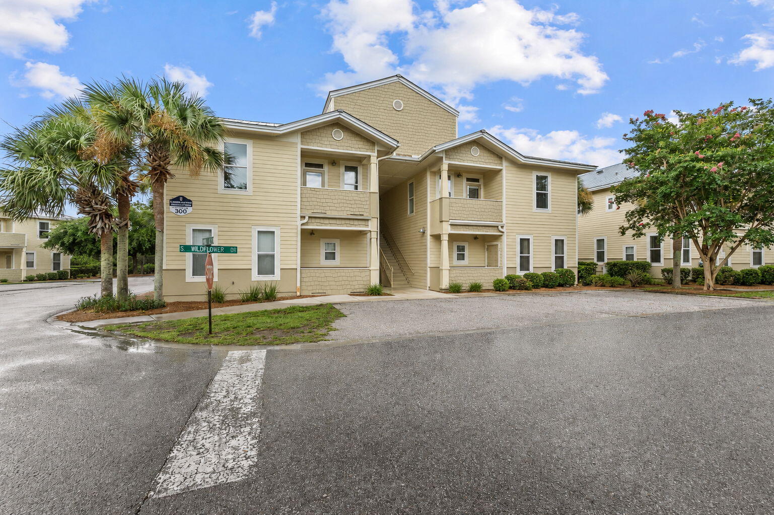 TOPSAIL VILLAGE - Residential