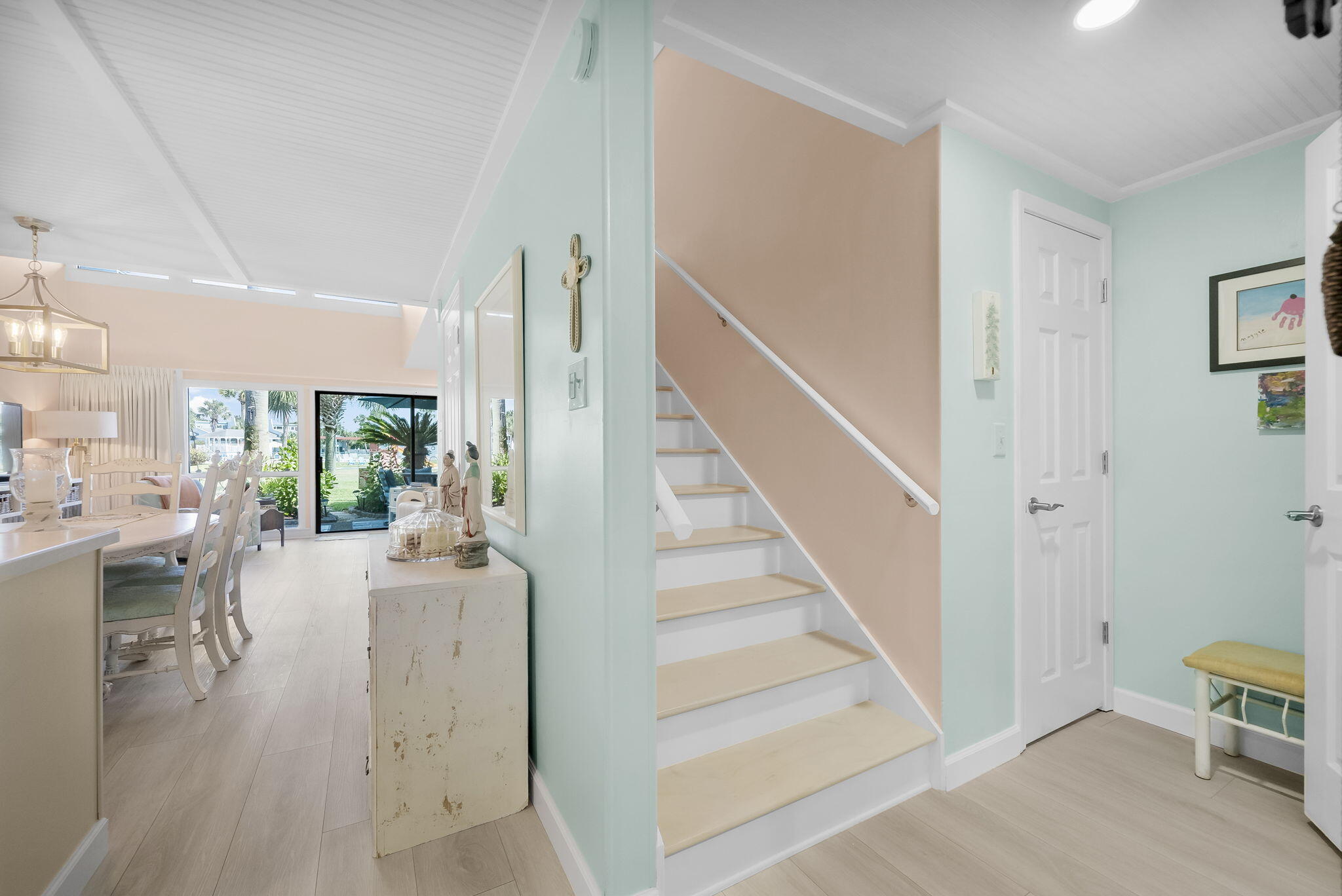 SUNNYSIDE BEACH & TENNIS CONDO - Residential