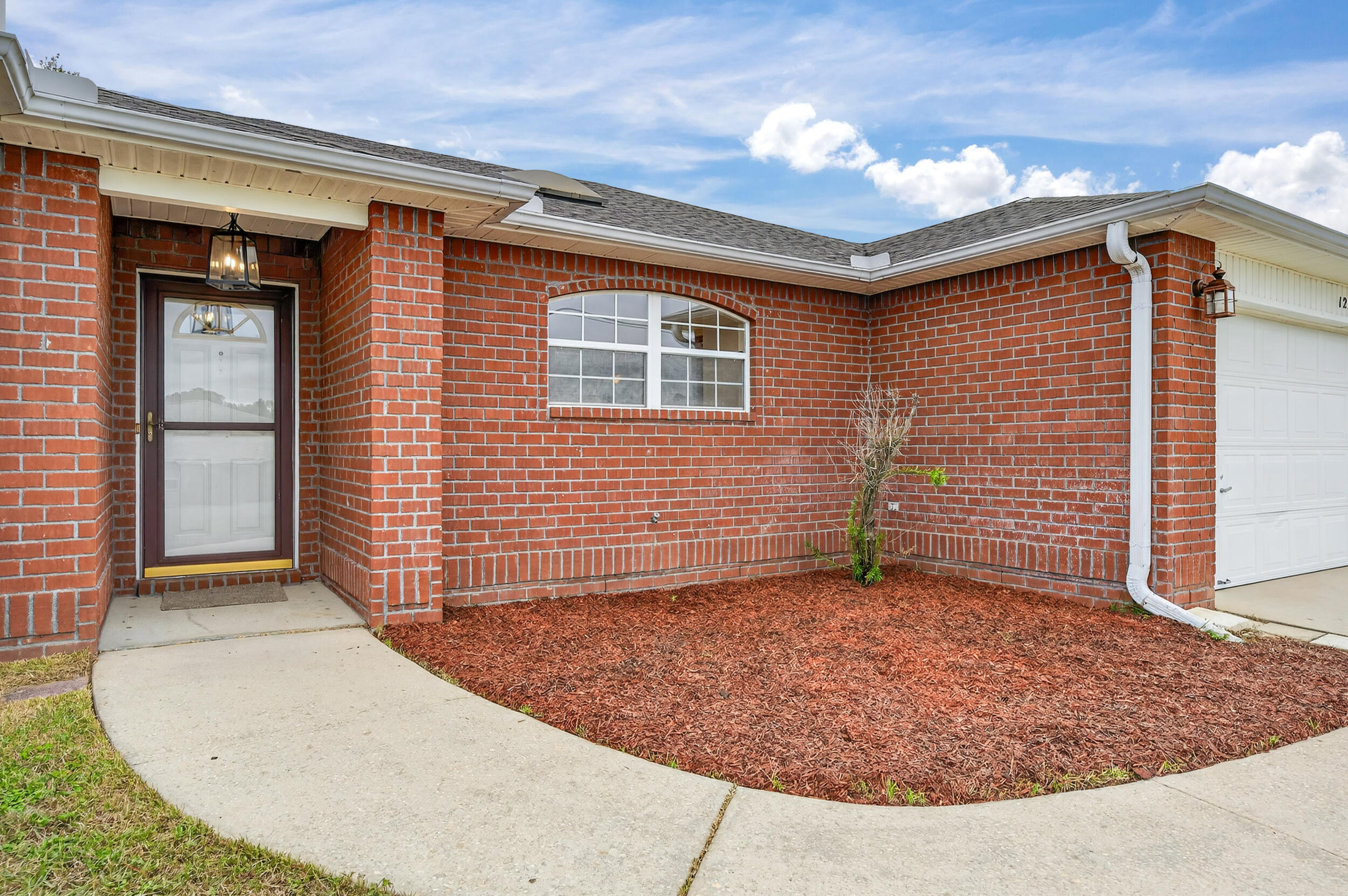 NORTHVIEW ESTATES 7TH ADDN - Residential