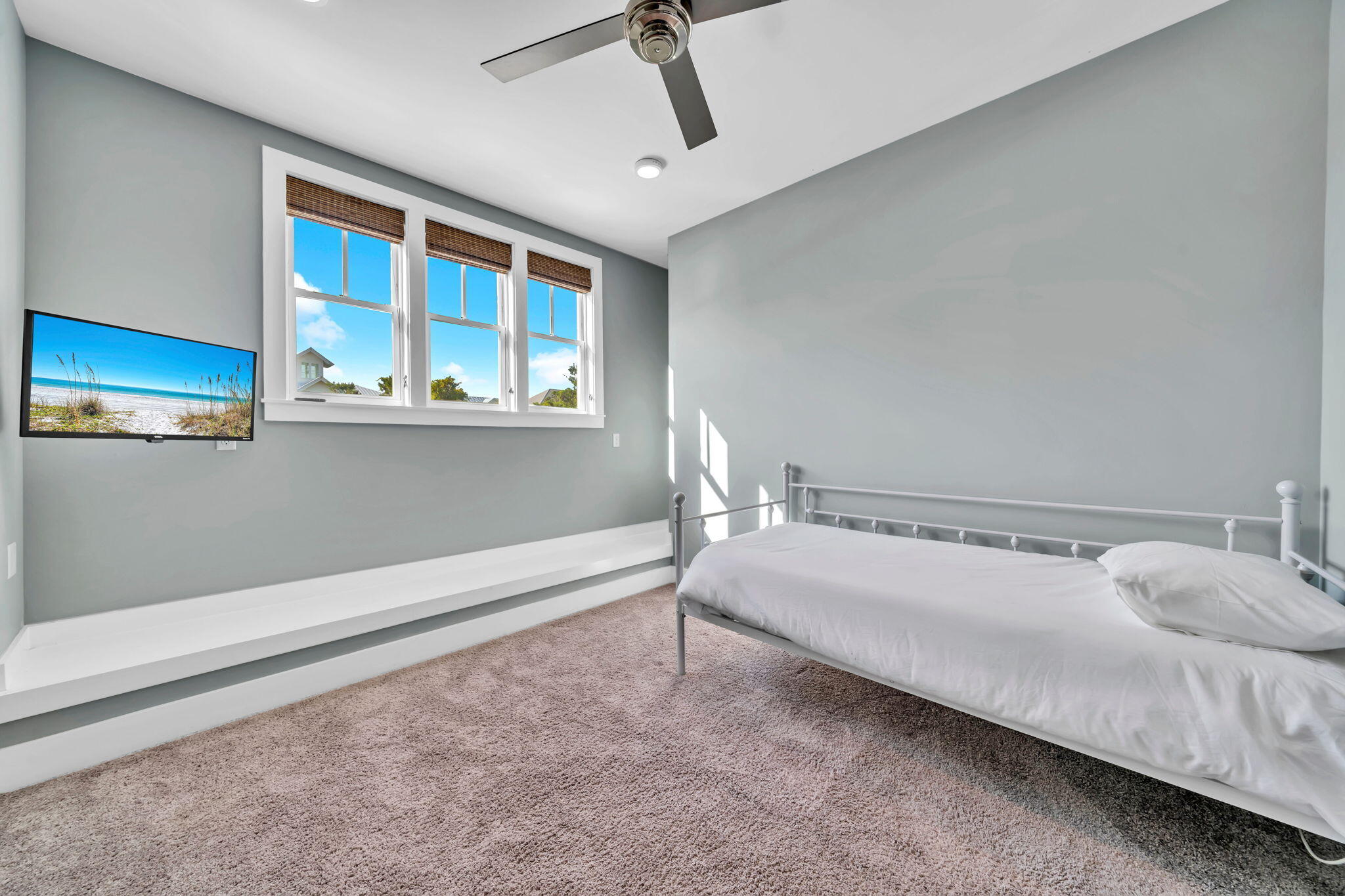 GRANDE POINTE AT INLET BEACH - Residential