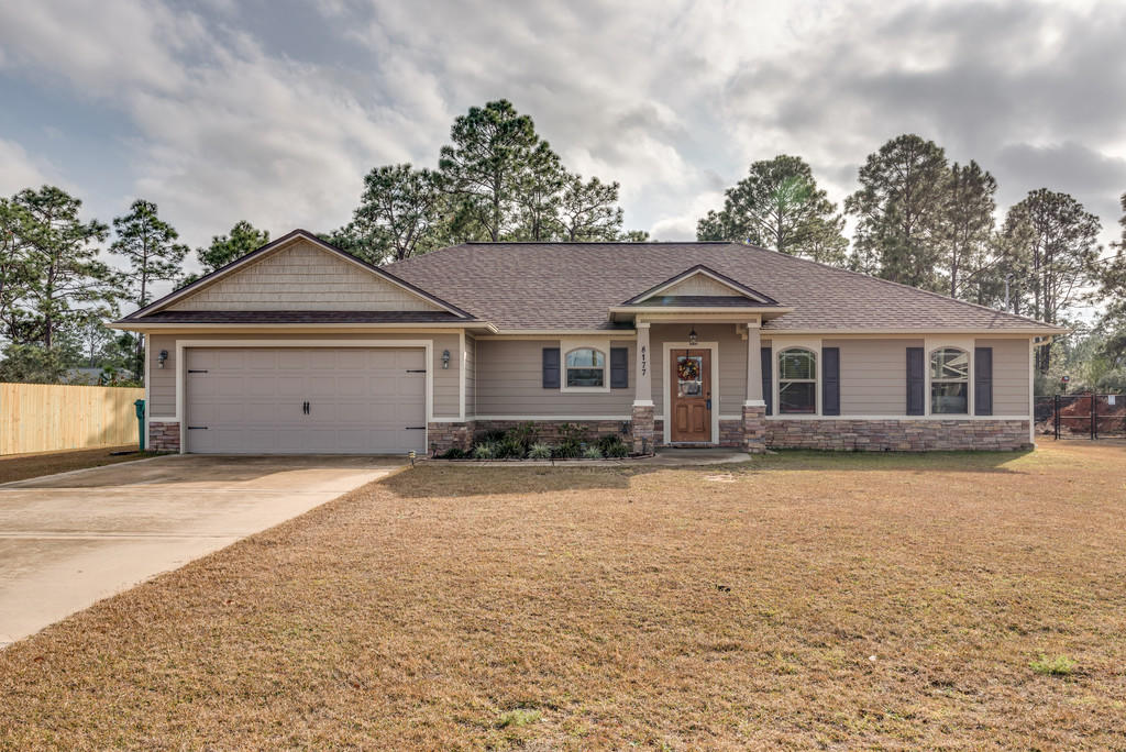 NAVARRE S/D 2ND ADDN - Residential