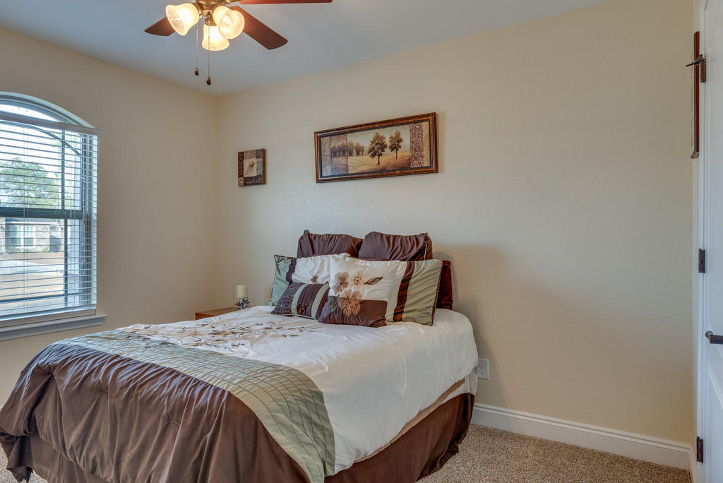 NAVARRE S/D 2ND ADDN - Residential