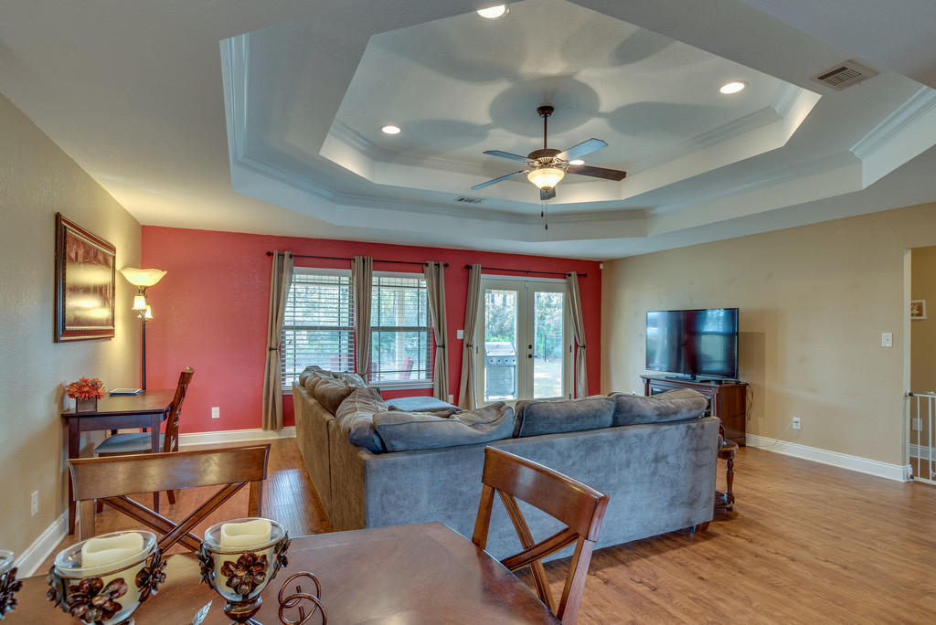 NAVARRE S/D 2ND ADDN - Residential
