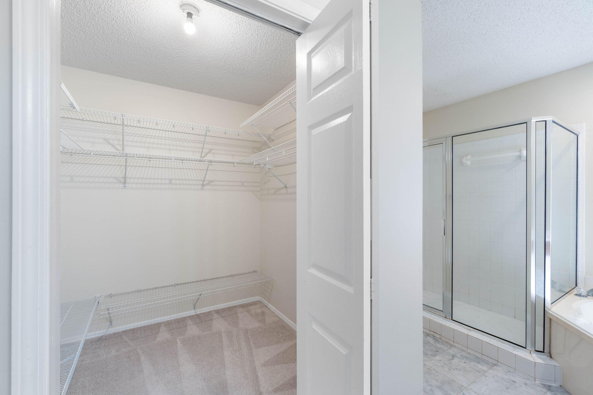 PLANTATION OAKS S/D - Residential Lease