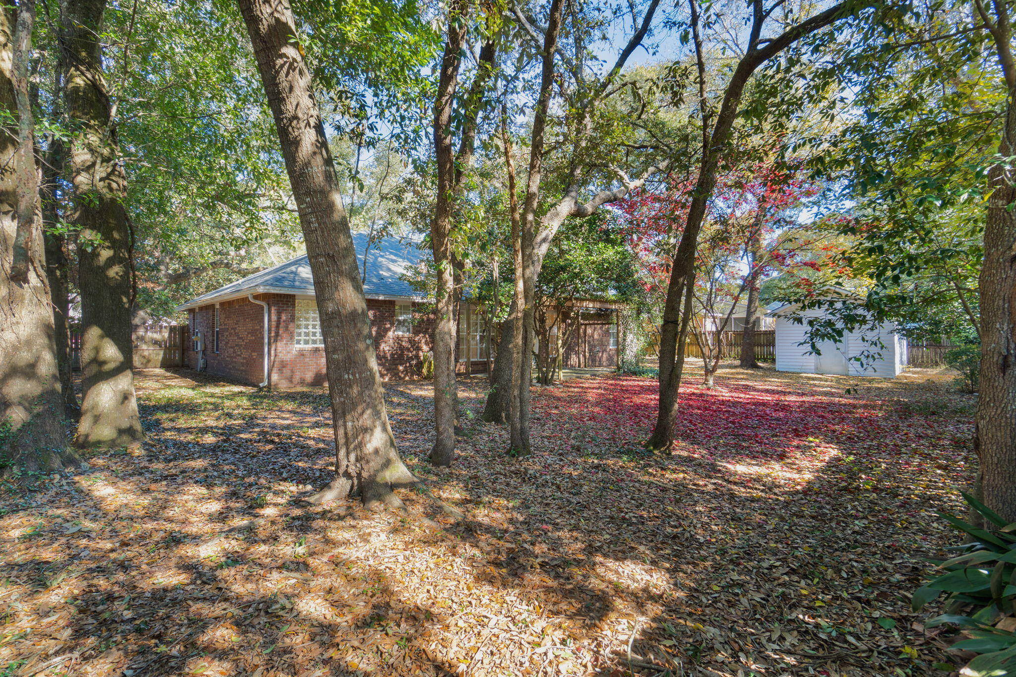 PLANTATION OAKS S/D - Residential Lease