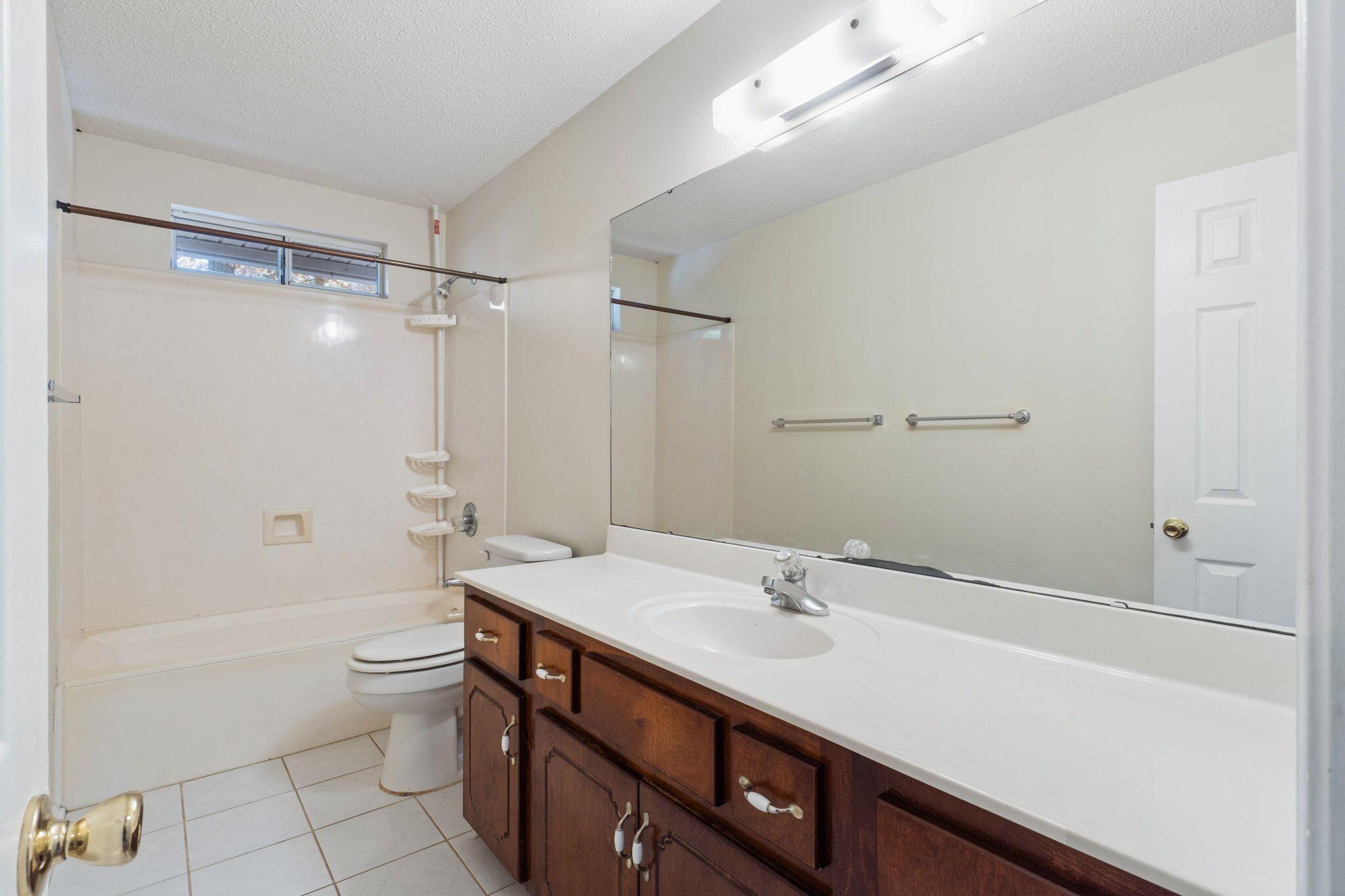 PLANTATION OAKS S/D - Residential Lease