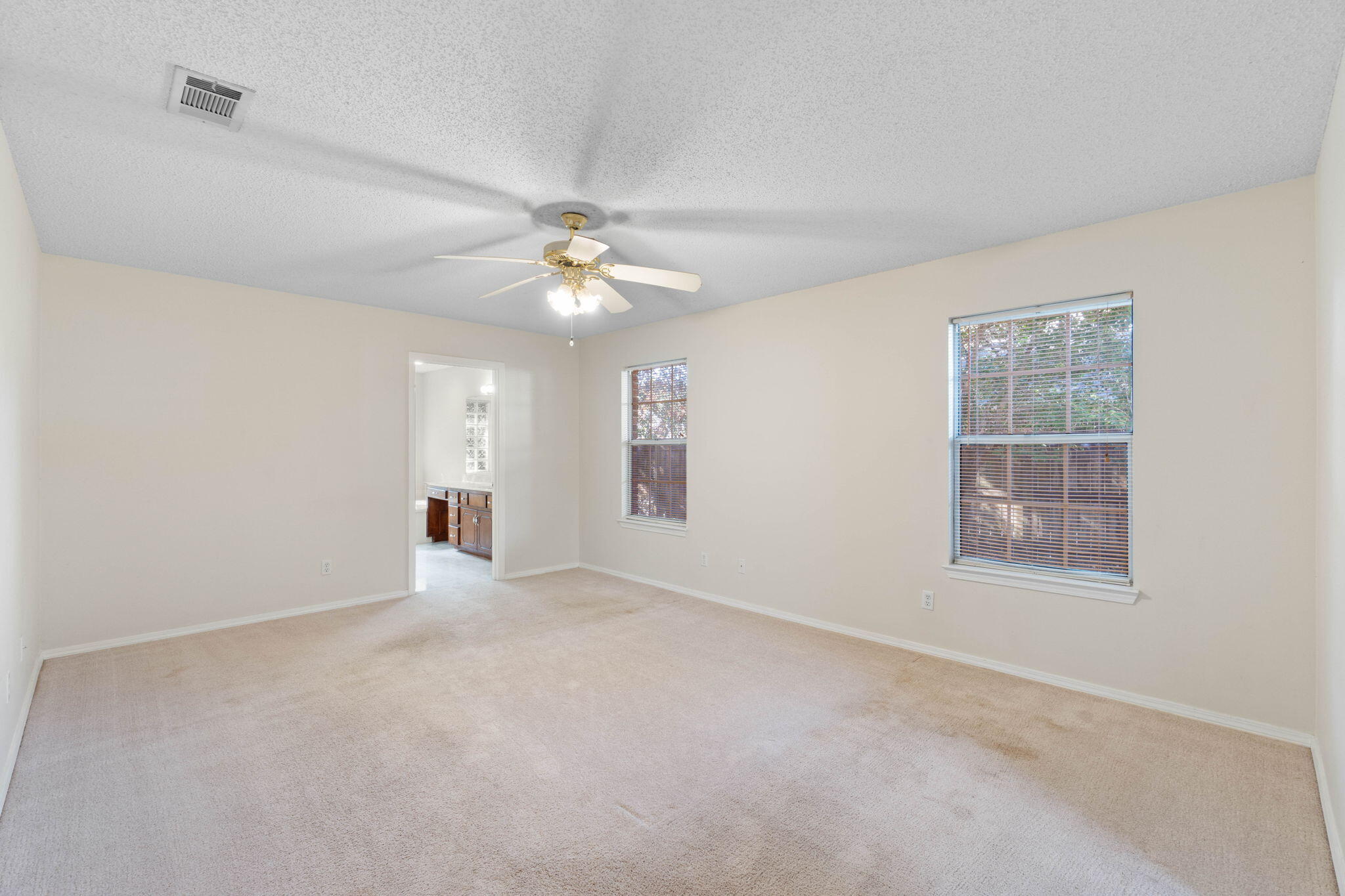 PLANTATION OAKS S/D - Residential Lease
