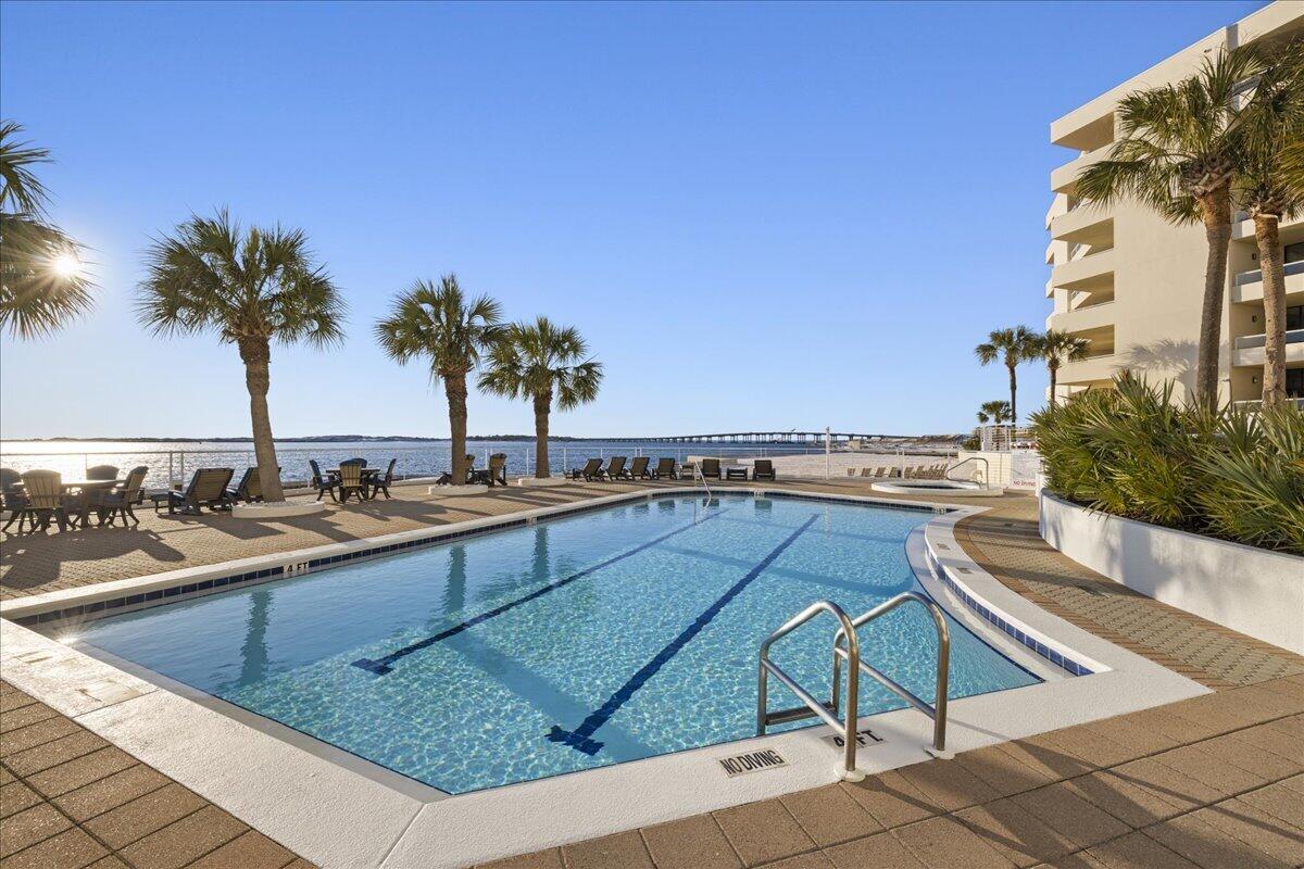 EAST PASS TOWERS CONDO PH 2 - Residential
