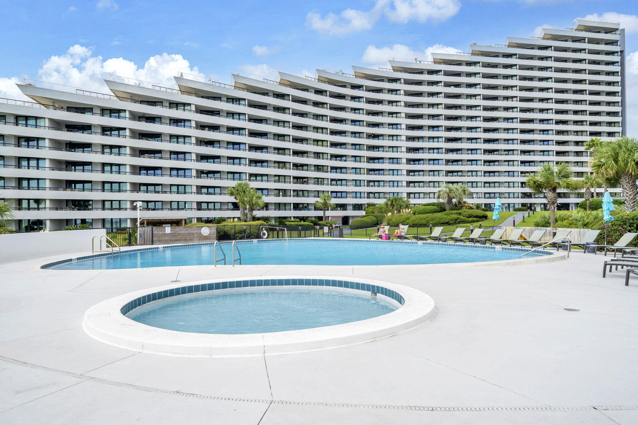 EDGEWATER BEACH CONDO PH 1 - Residential