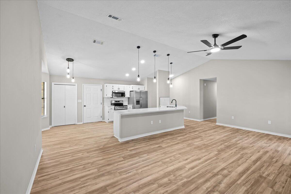 SOUTHVIEW ESTATES - Residential