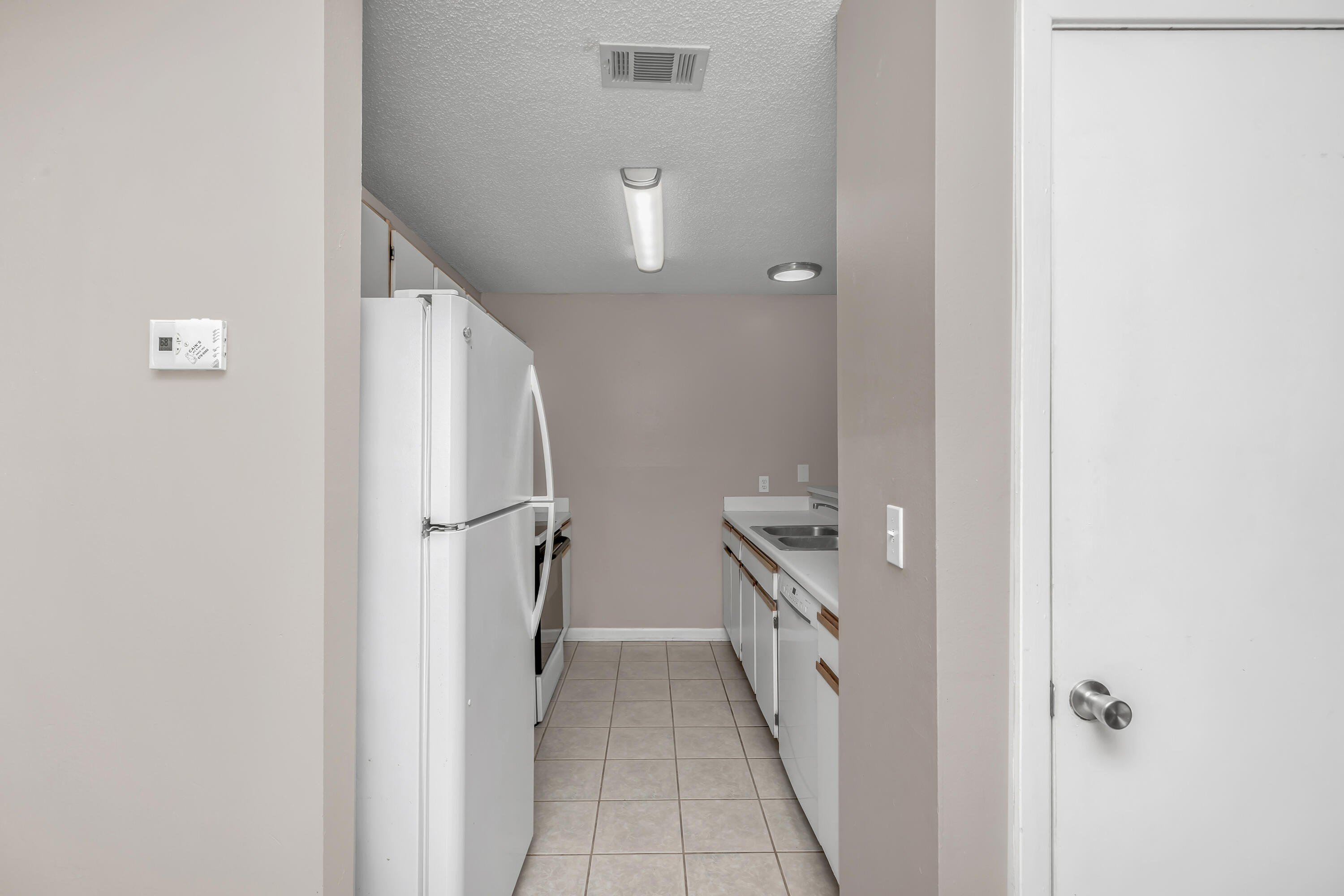 OLYMPIA COURT - Residential