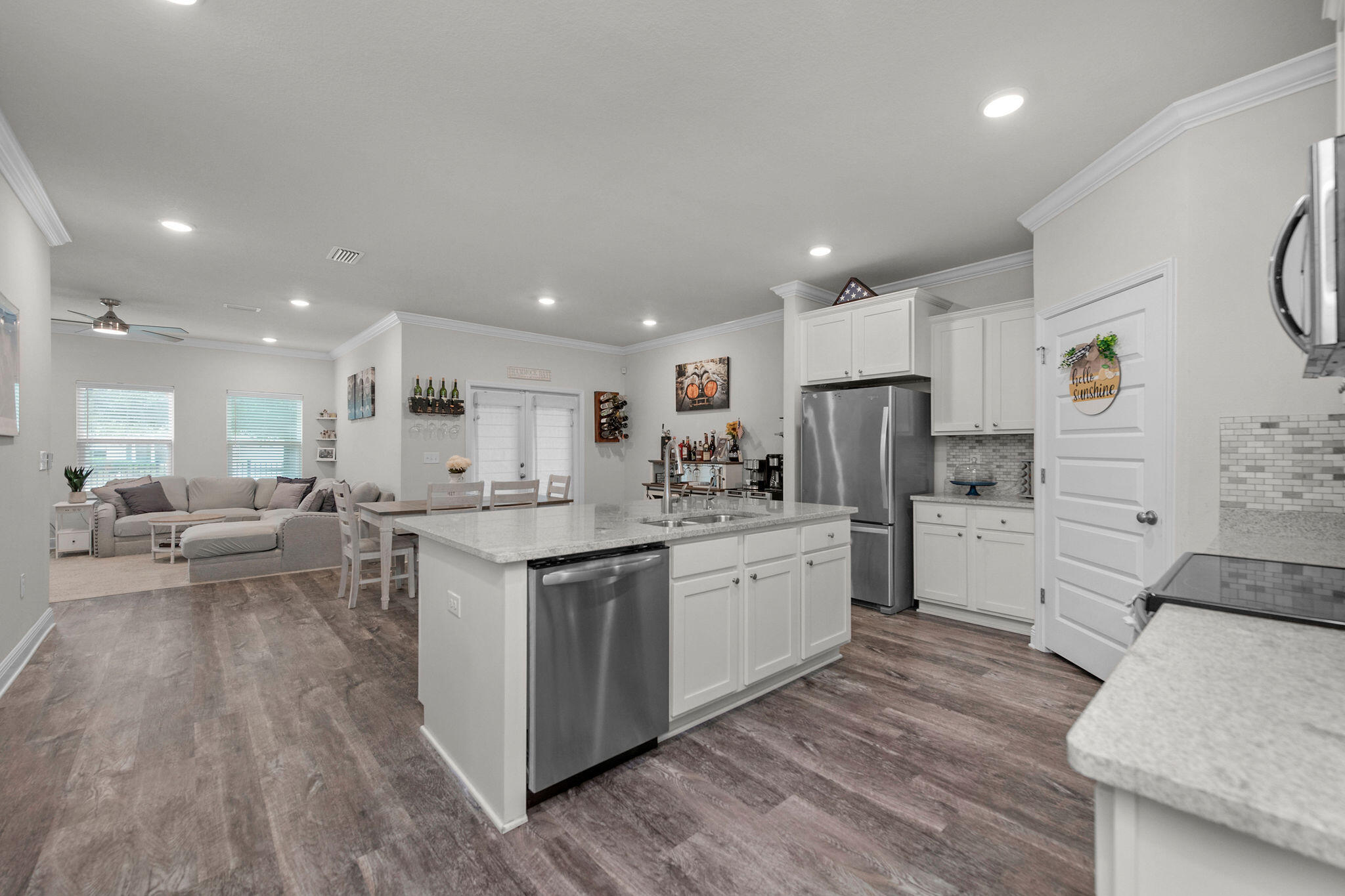HAMMOCK BAY - Residential