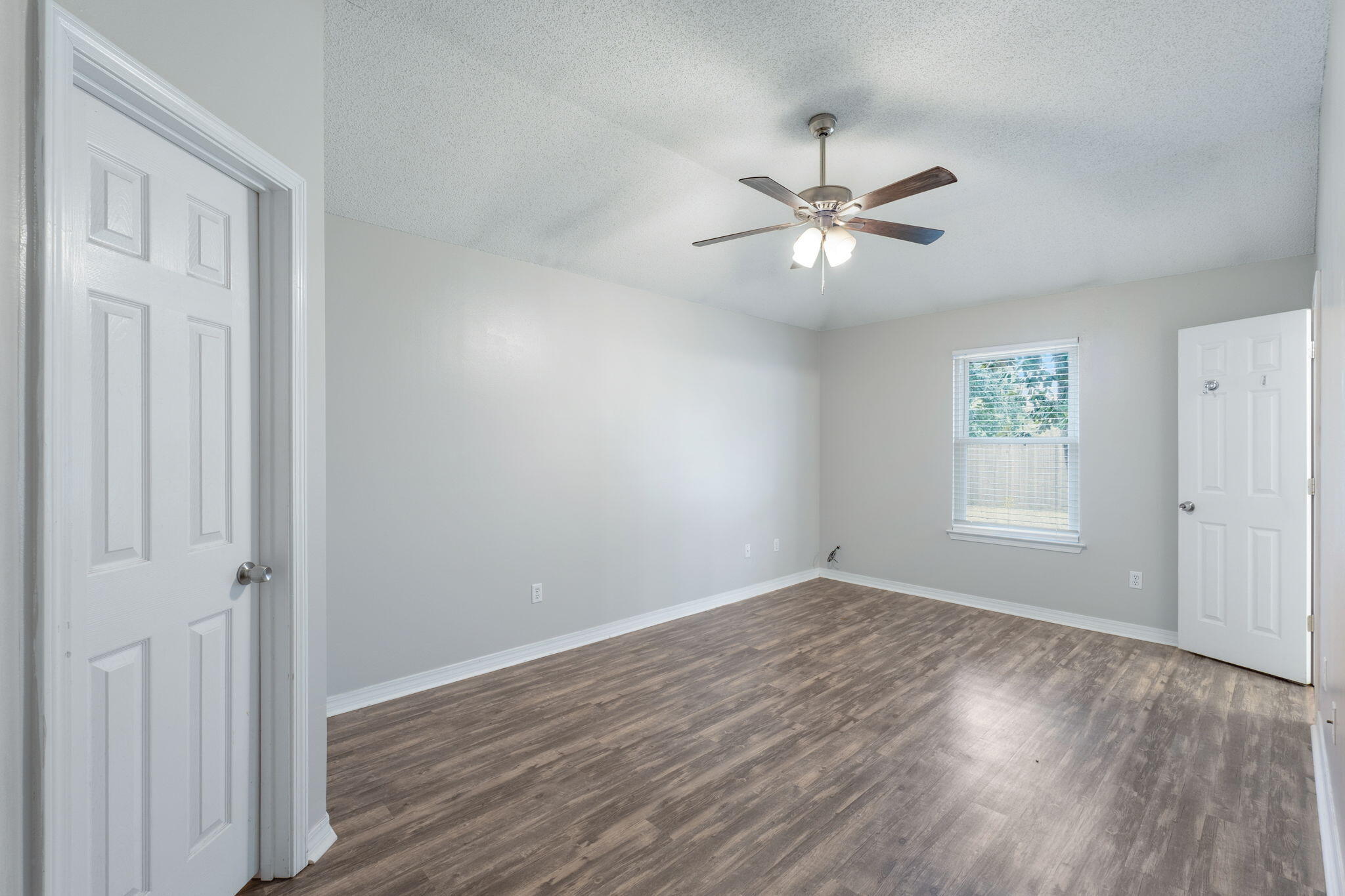ORION LAKE - Residential