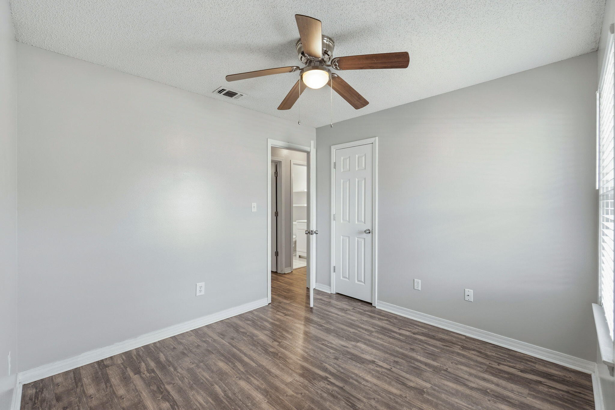 ORION LAKE - Residential