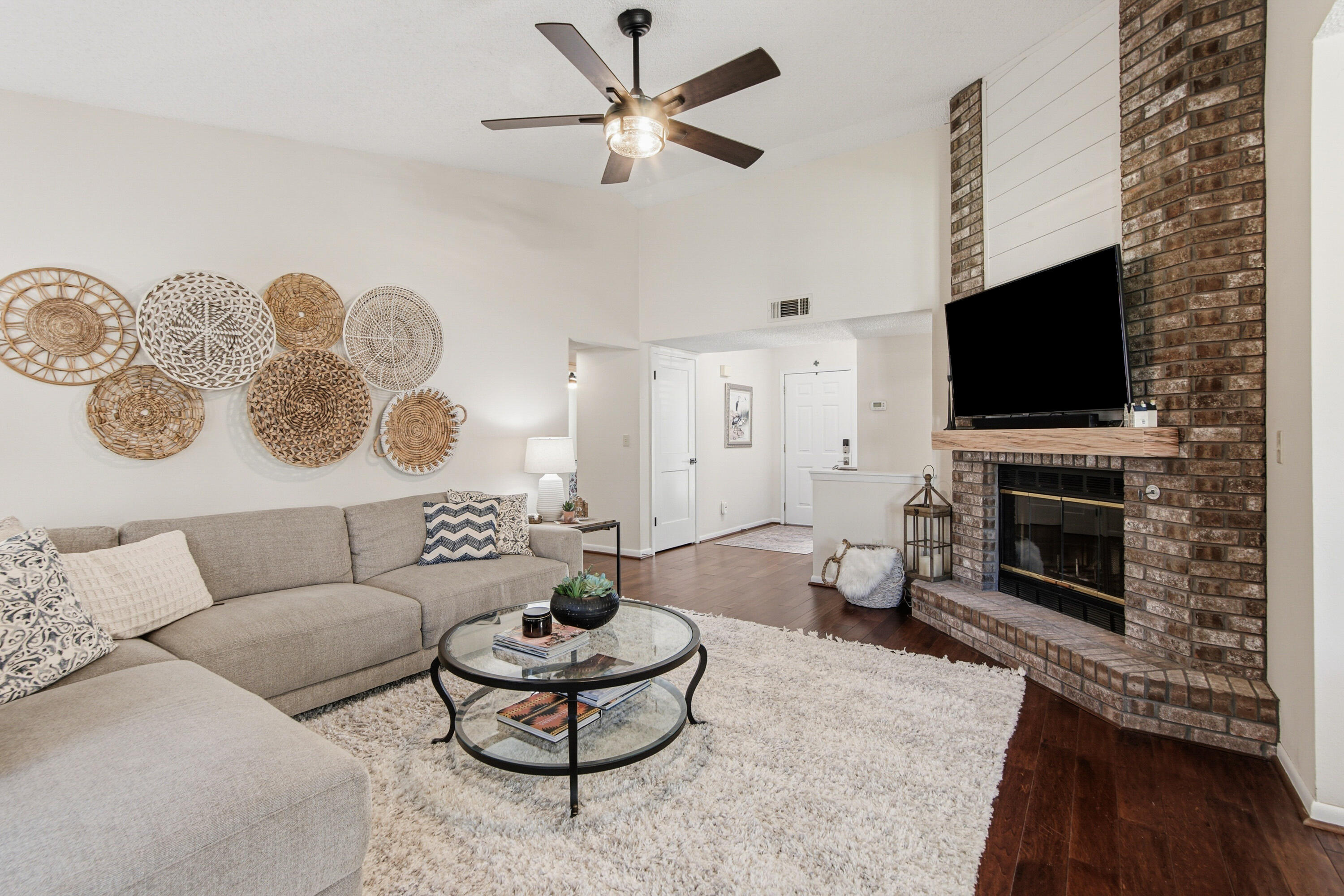 CEDAR RIDGE - Residential