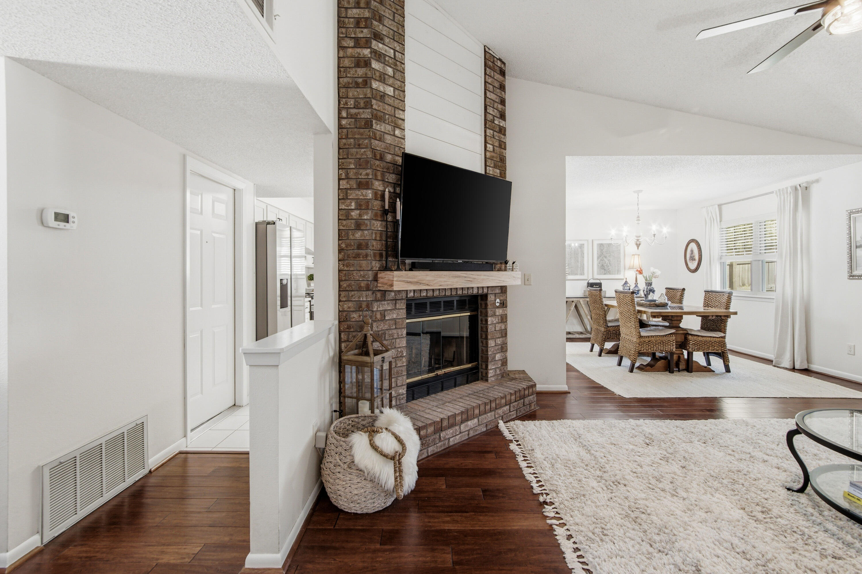 CEDAR RIDGE - Residential
