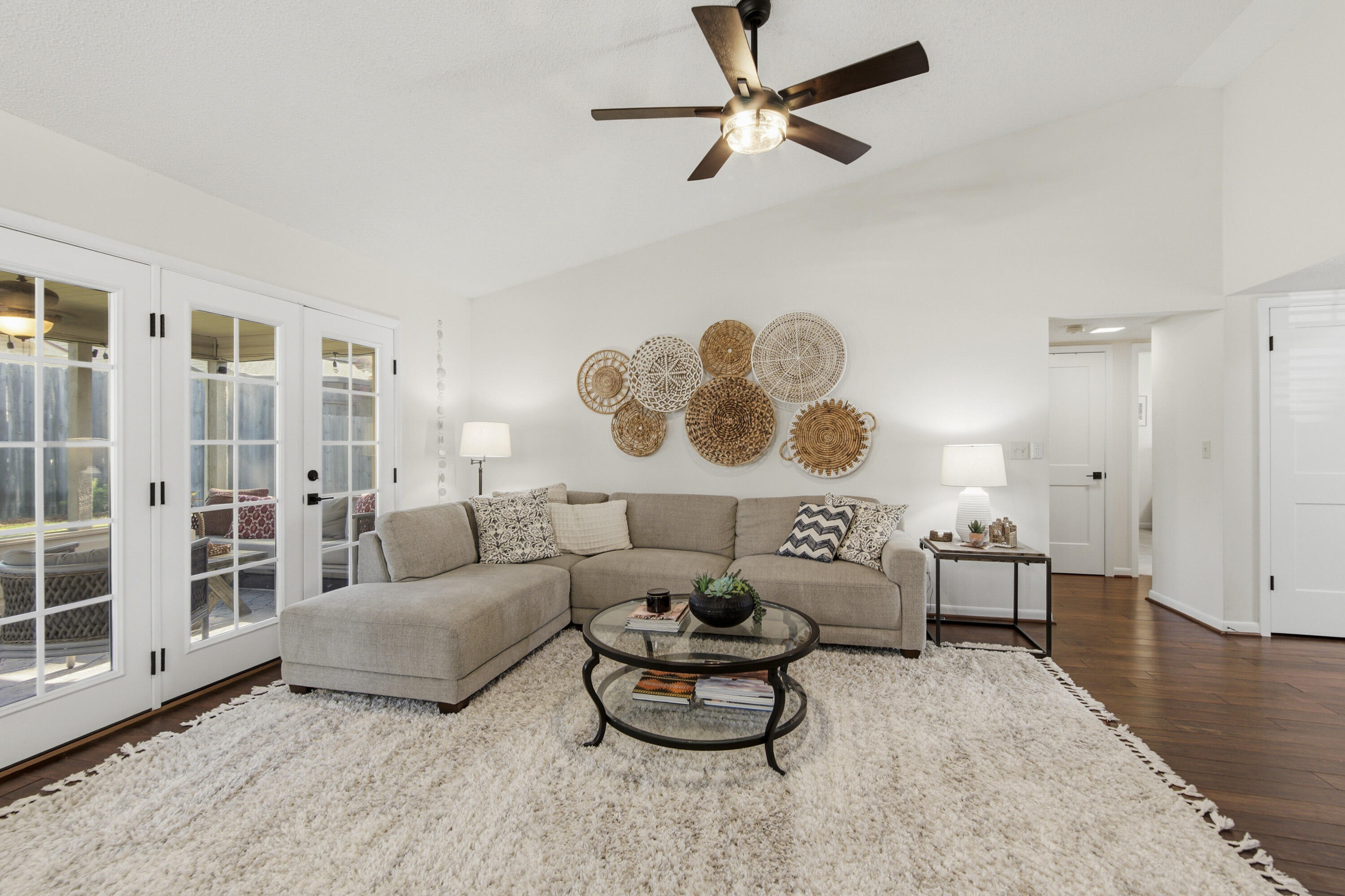CEDAR RIDGE - Residential