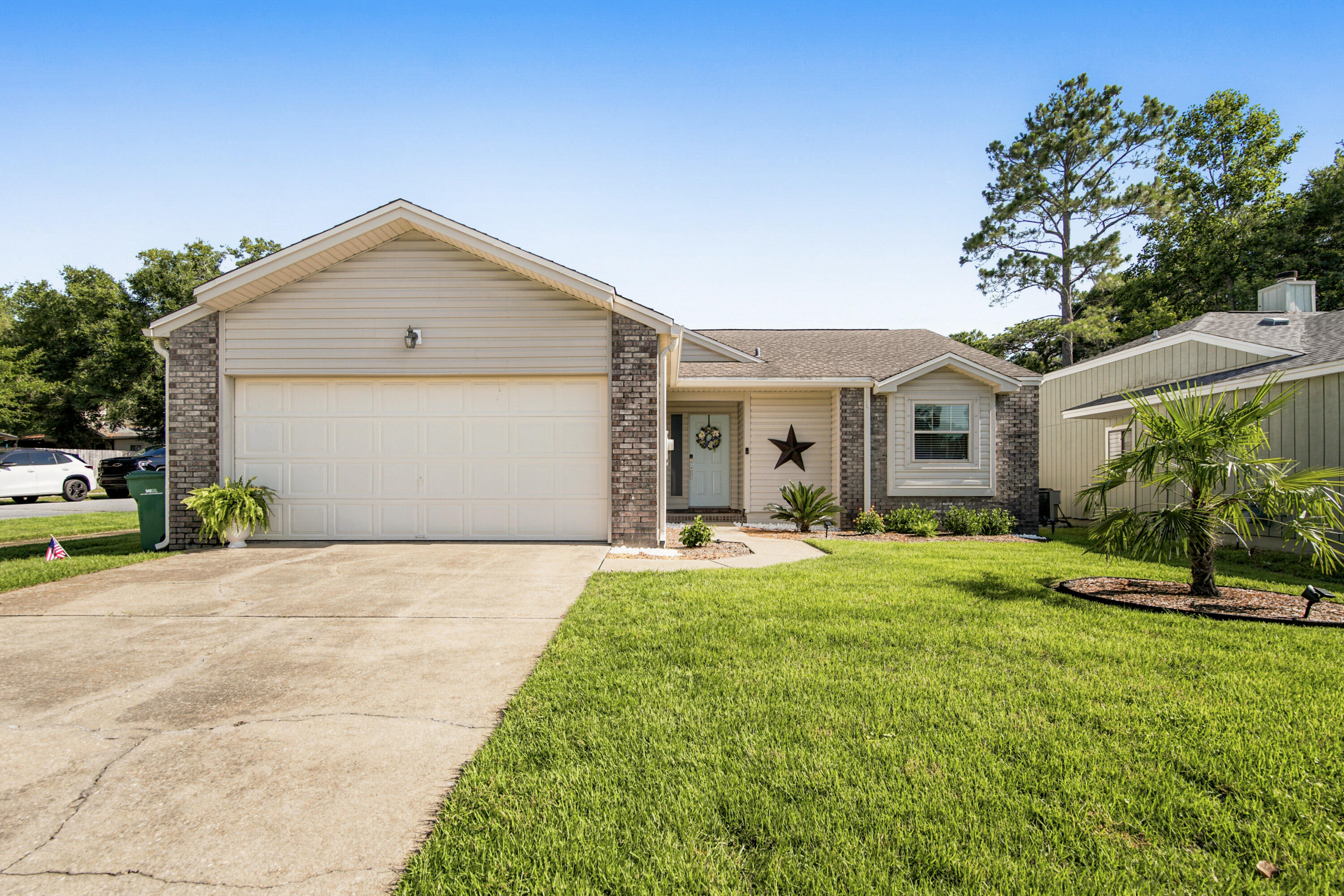 CEDAR RIDGE - Residential