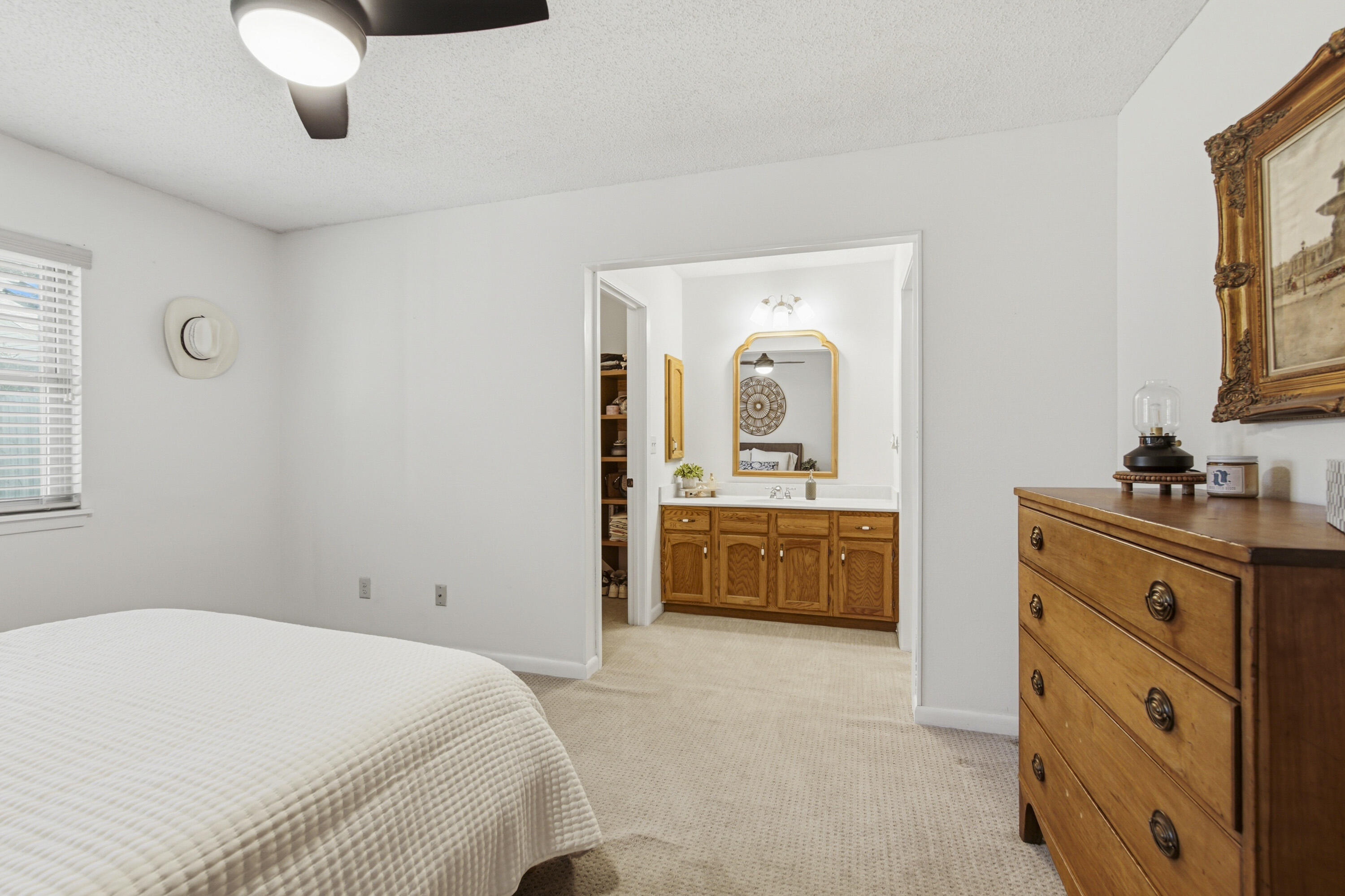 CEDAR RIDGE - Residential