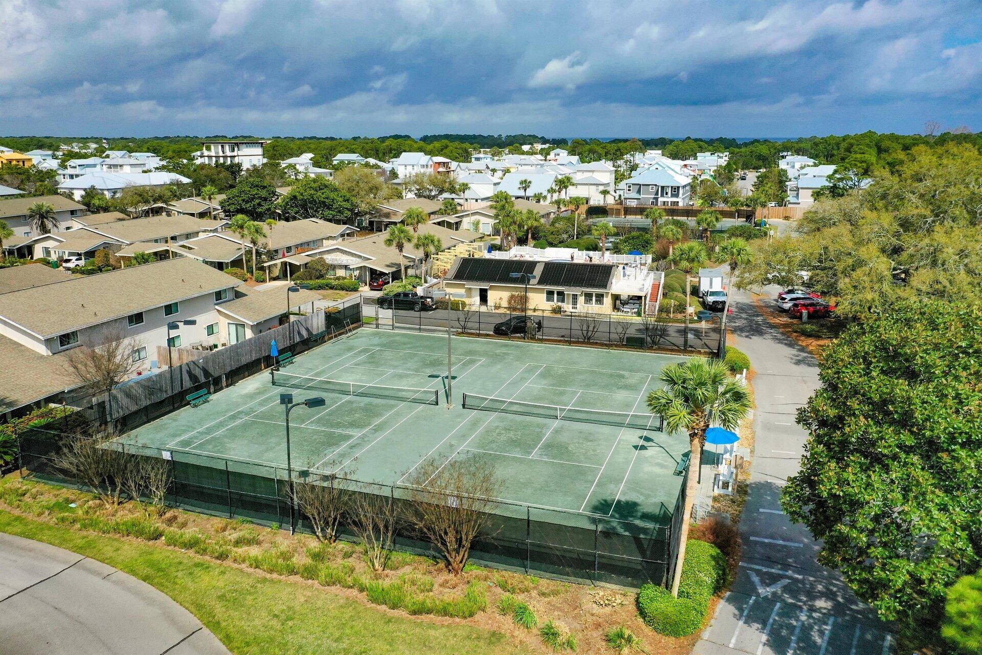 SEASCAPE CONDO TENNIS VILLAGE - Residential
