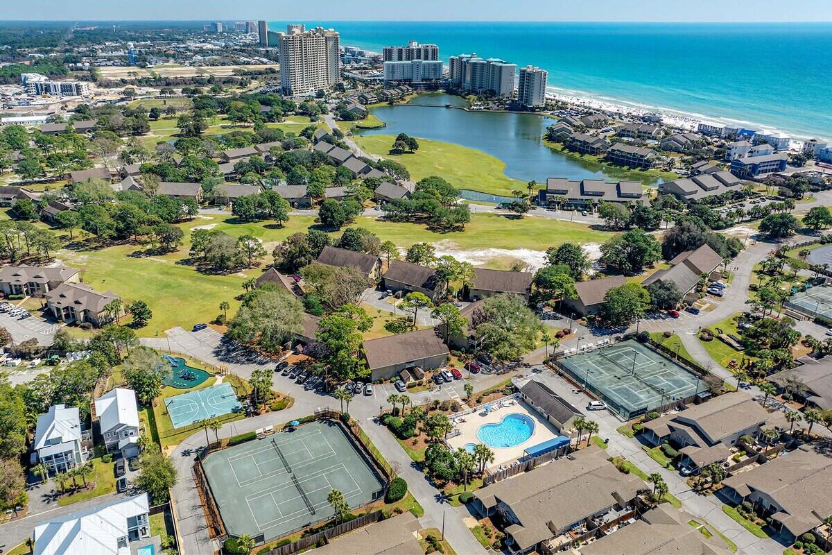 SEASCAPE CONDO TENNIS VILLAGE - Residential