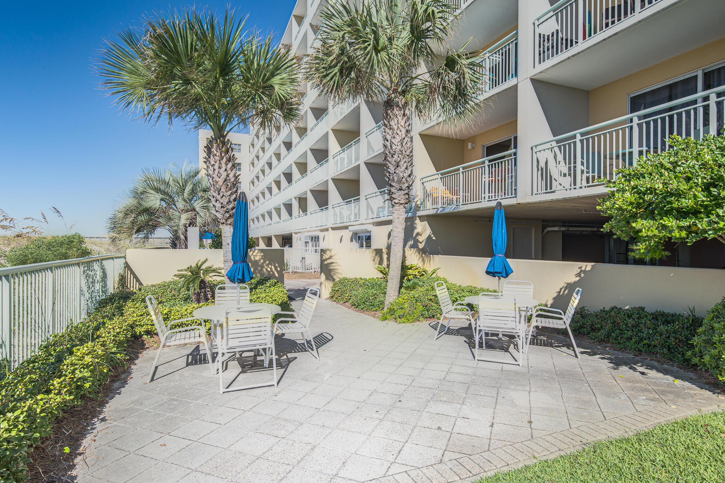 PELICAN ISLE - Residential