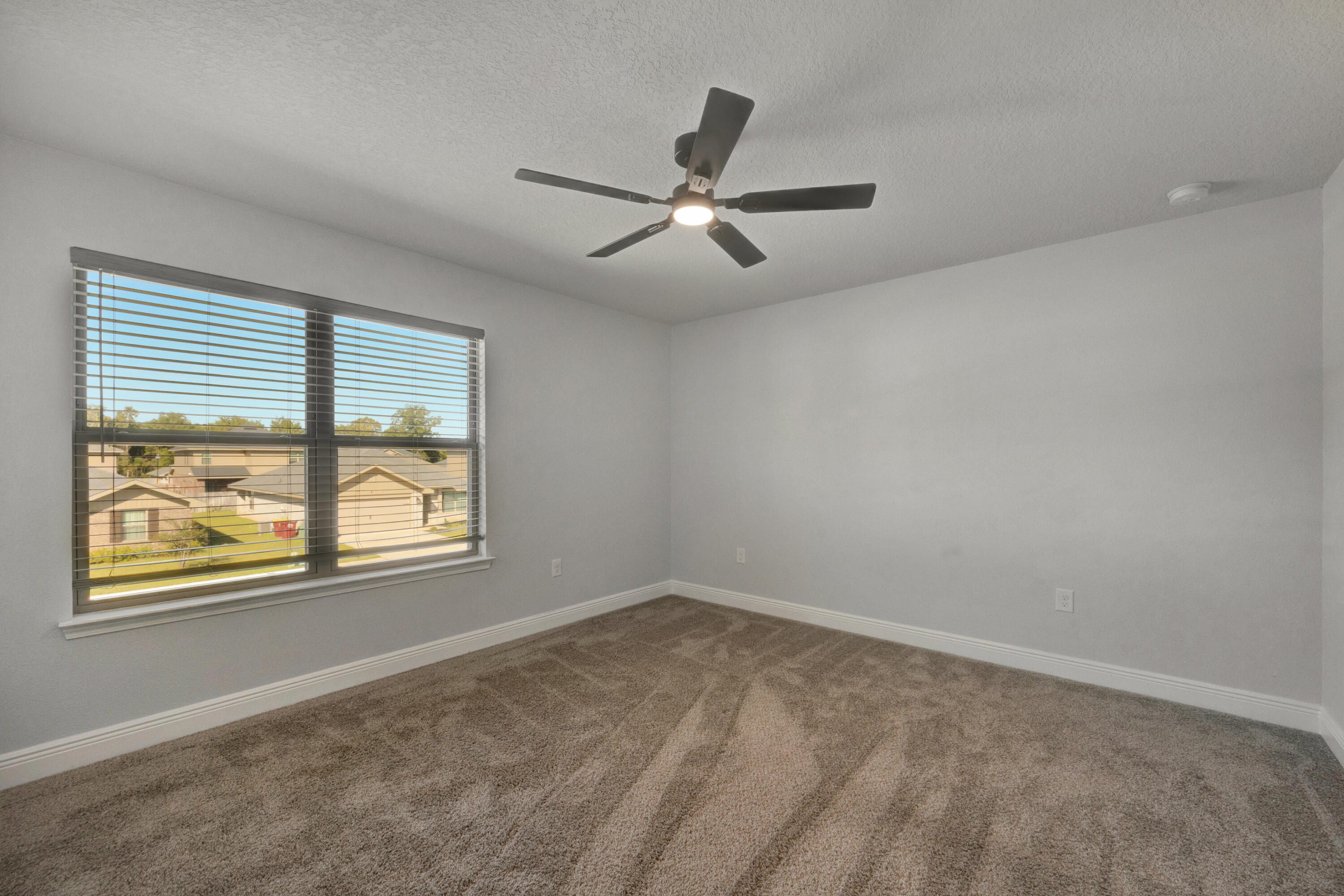 RIDGEWAY LANDING - Residential