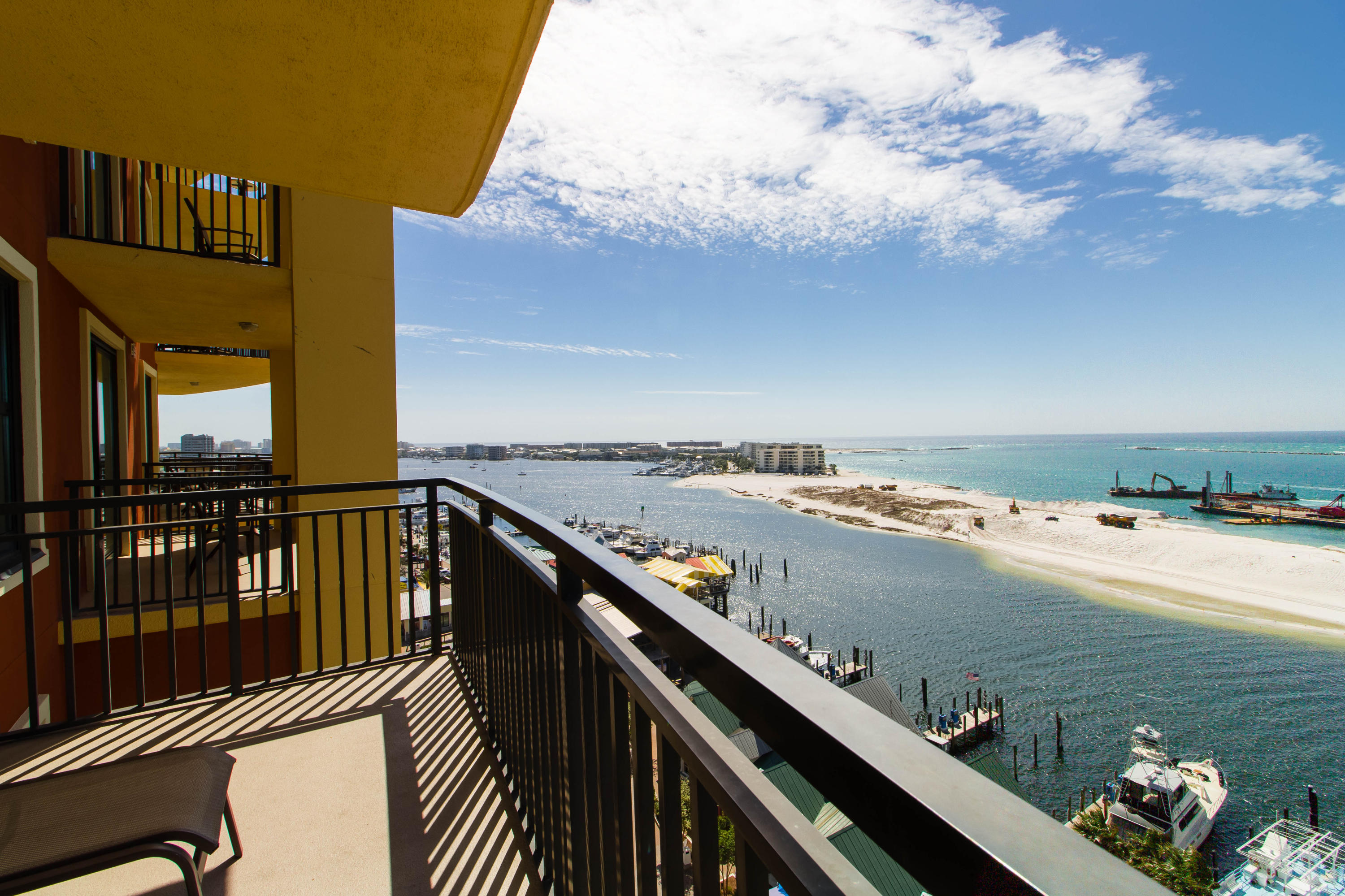 Fractional Ownership! Share F for sale. 6 weeks each year! Located on the 6th floor of residences. Spectacular waterfront location with views of Destin Harbor, East Pass, and the Gulf of Mexico from your 600+ square foot wraparound balcony. Enjoy room service, onsite Spa and Fitness Center, garage parking, and much more. Fractional ownership allows you to purchase only what you use and removes the legwork of finding other buyers to partner with you and provides a hassle free ownership. At Emerald Grande, every imaginable activity awaits you, just steps from your door, in HarborWalk Village.