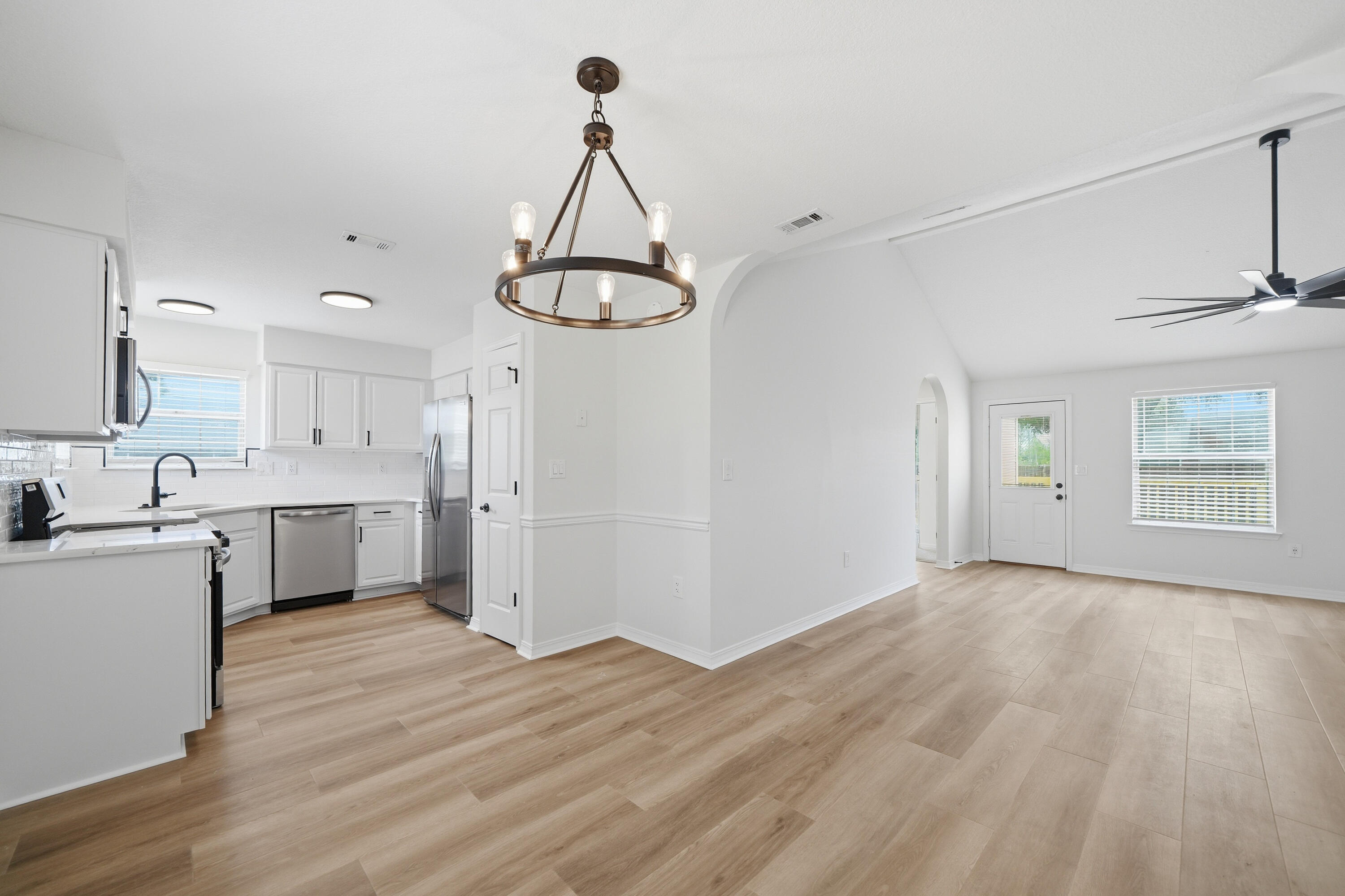 COUNTRYVIEW ESTATES 6TH ADDN PH1 - Residential