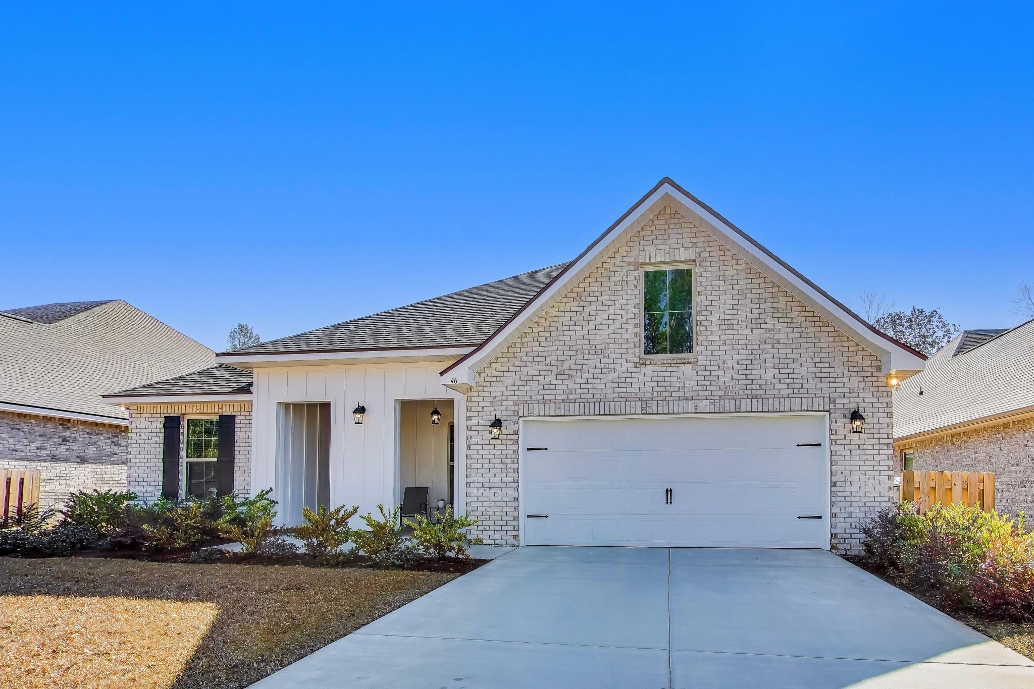 HAMMOCK BAY - BIRD SONG - Residential
