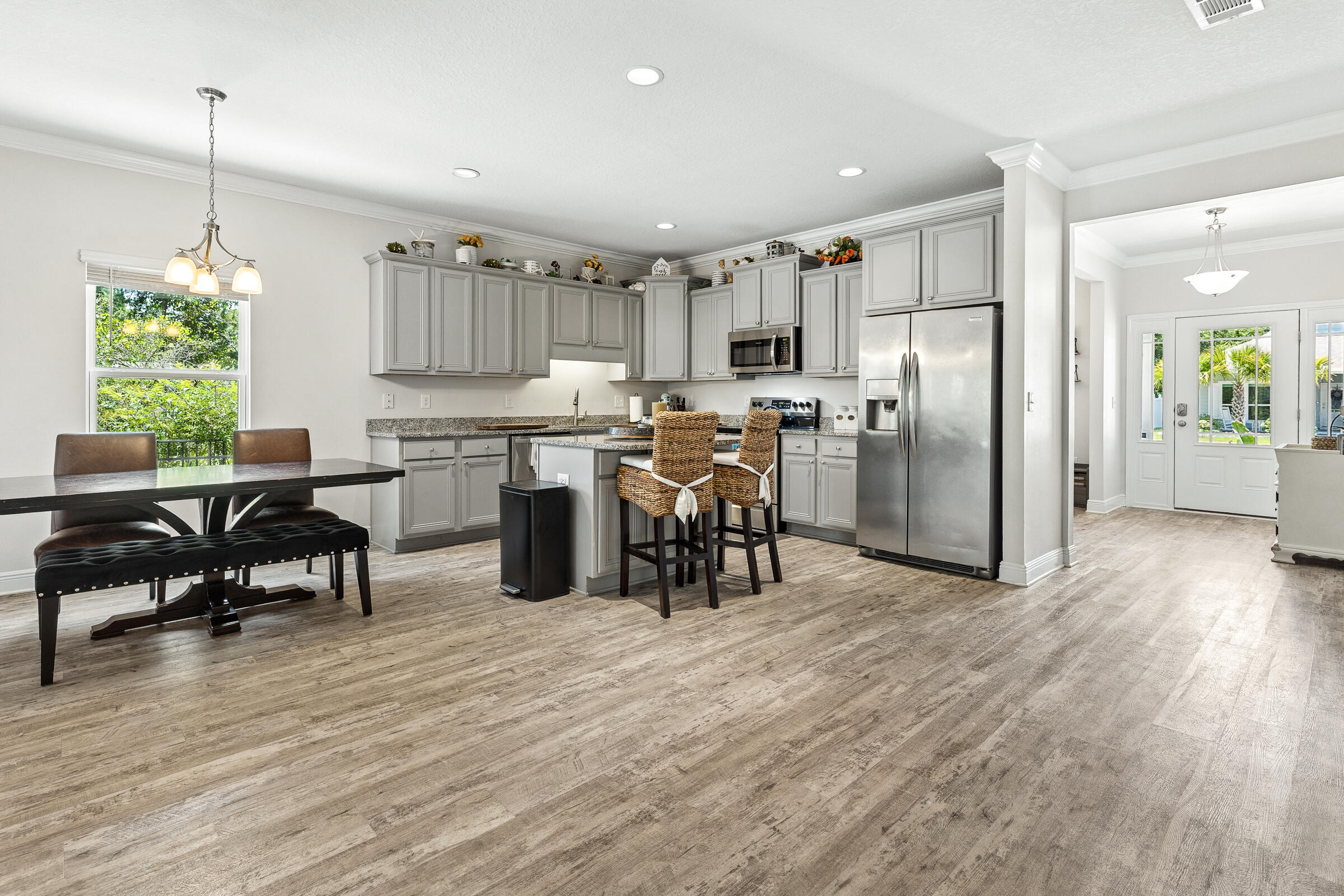 STONEGATE - Residential