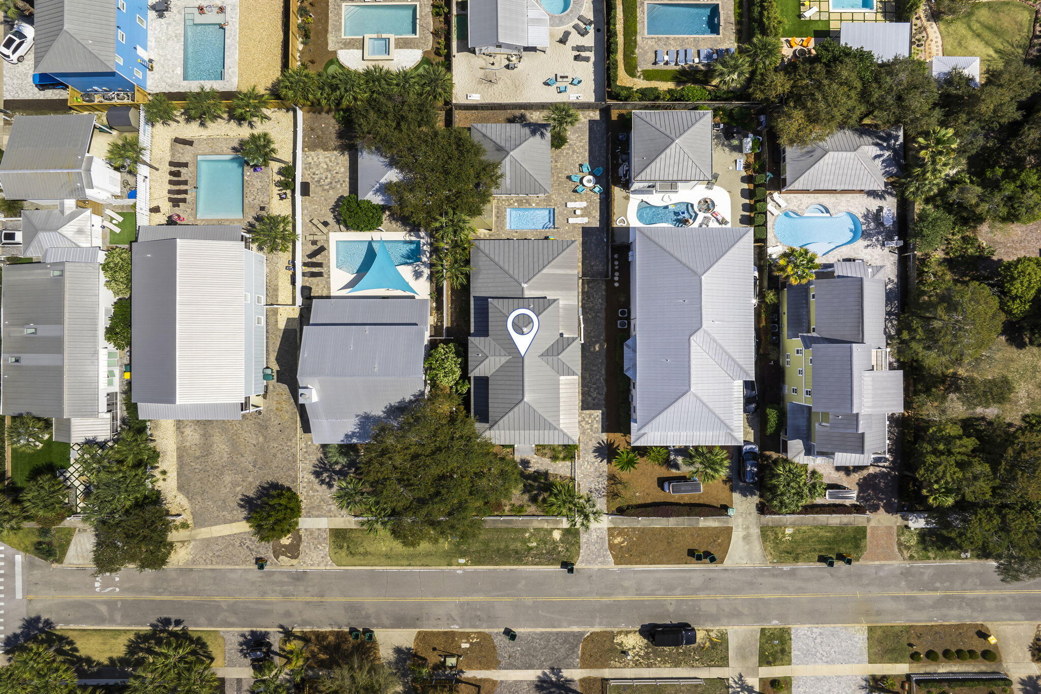 CRYSTAL BEACH - Residential