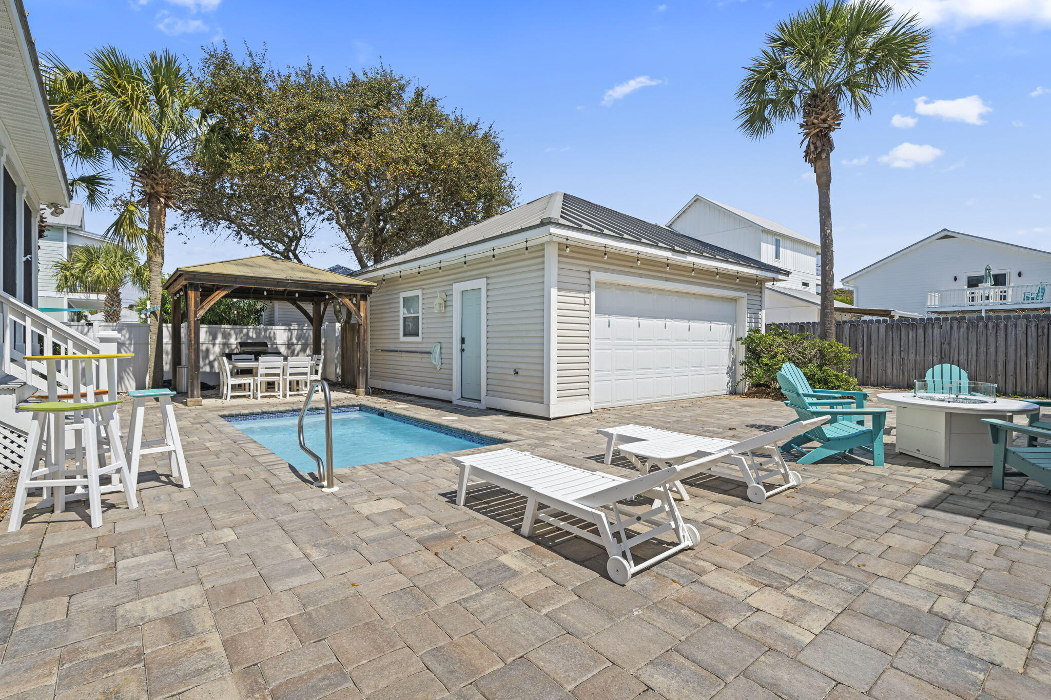 CRYSTAL BEACH - Residential
