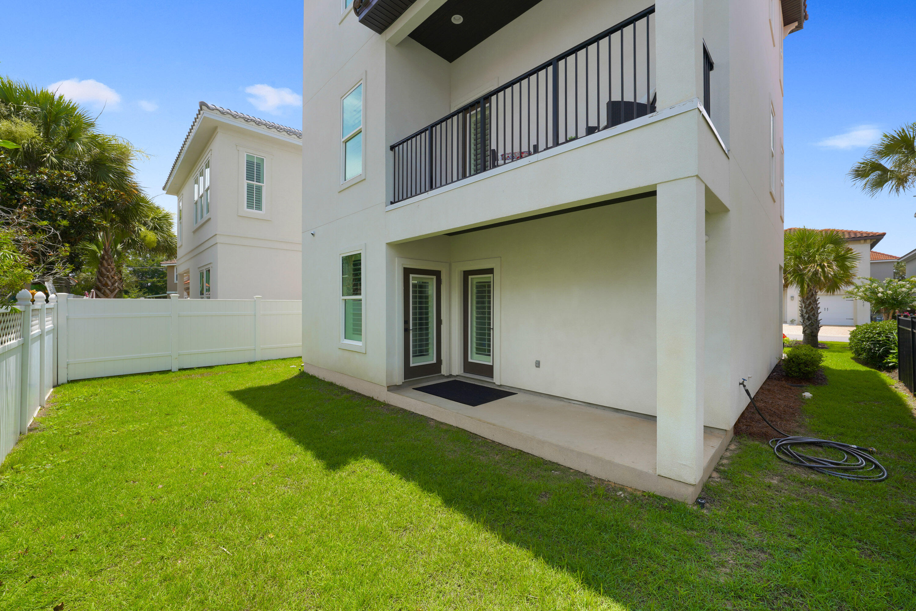 CALUSA BAY S/D - Residential