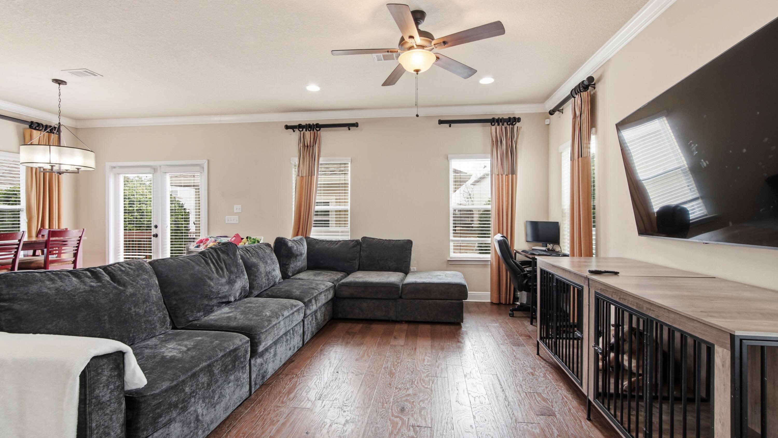 MAGNOLIA BAY - Residential
