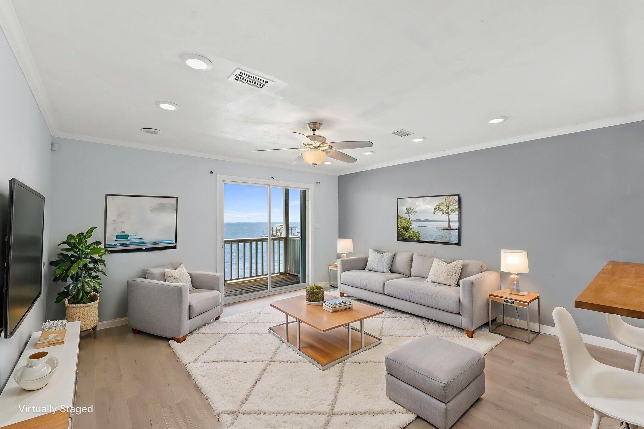 SOUNDWIND CONDO - Residential