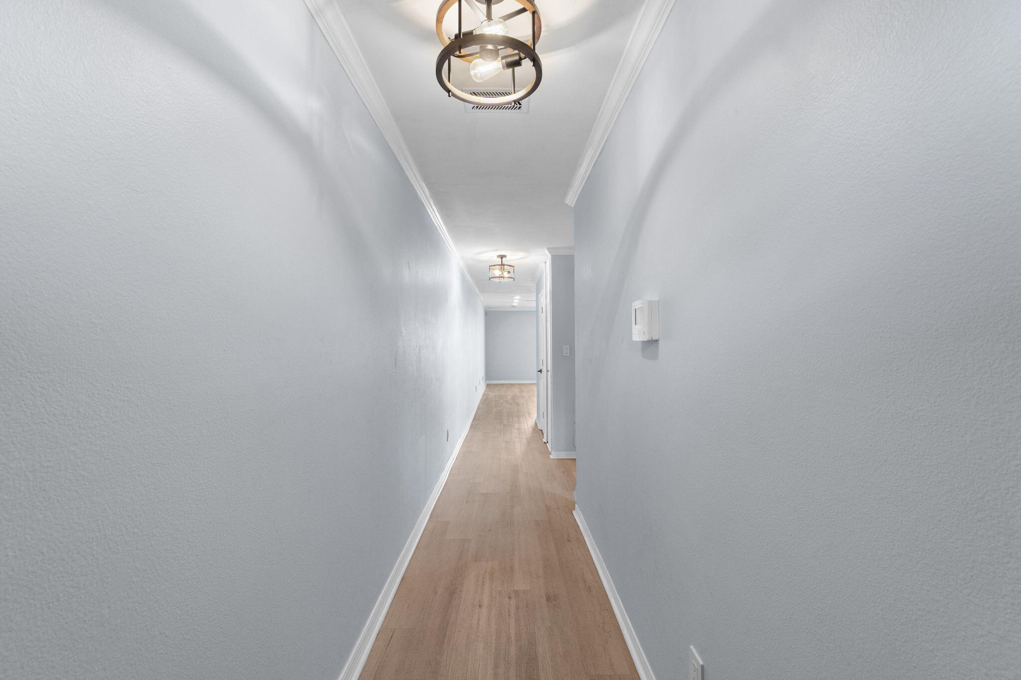 SOUNDWIND CONDO - Residential